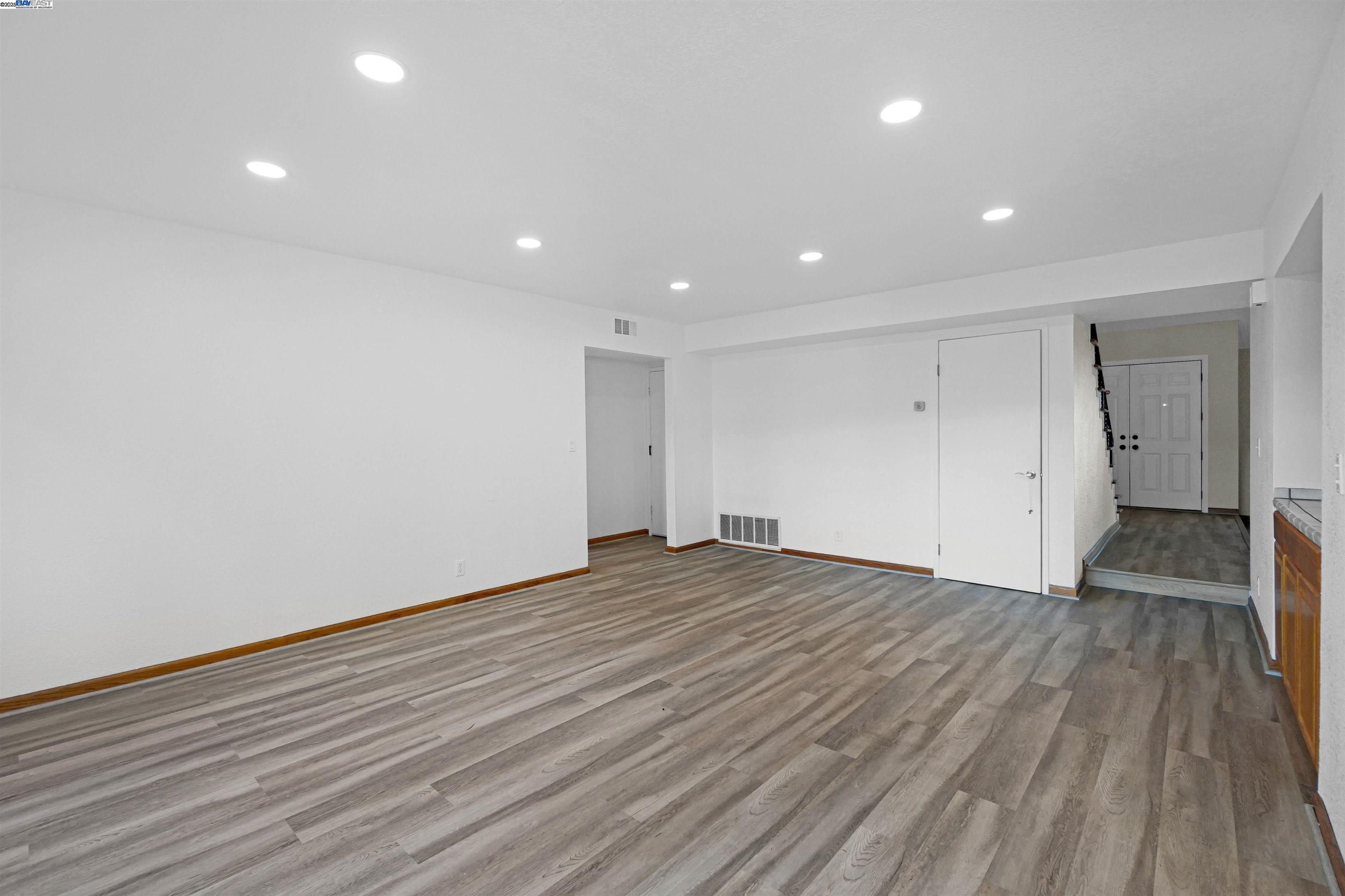 Detail Gallery Image 11 of 50 For 3608 Siskiyou Ct, Hayward,  CA 94542 - 4 Beds | 3 Baths