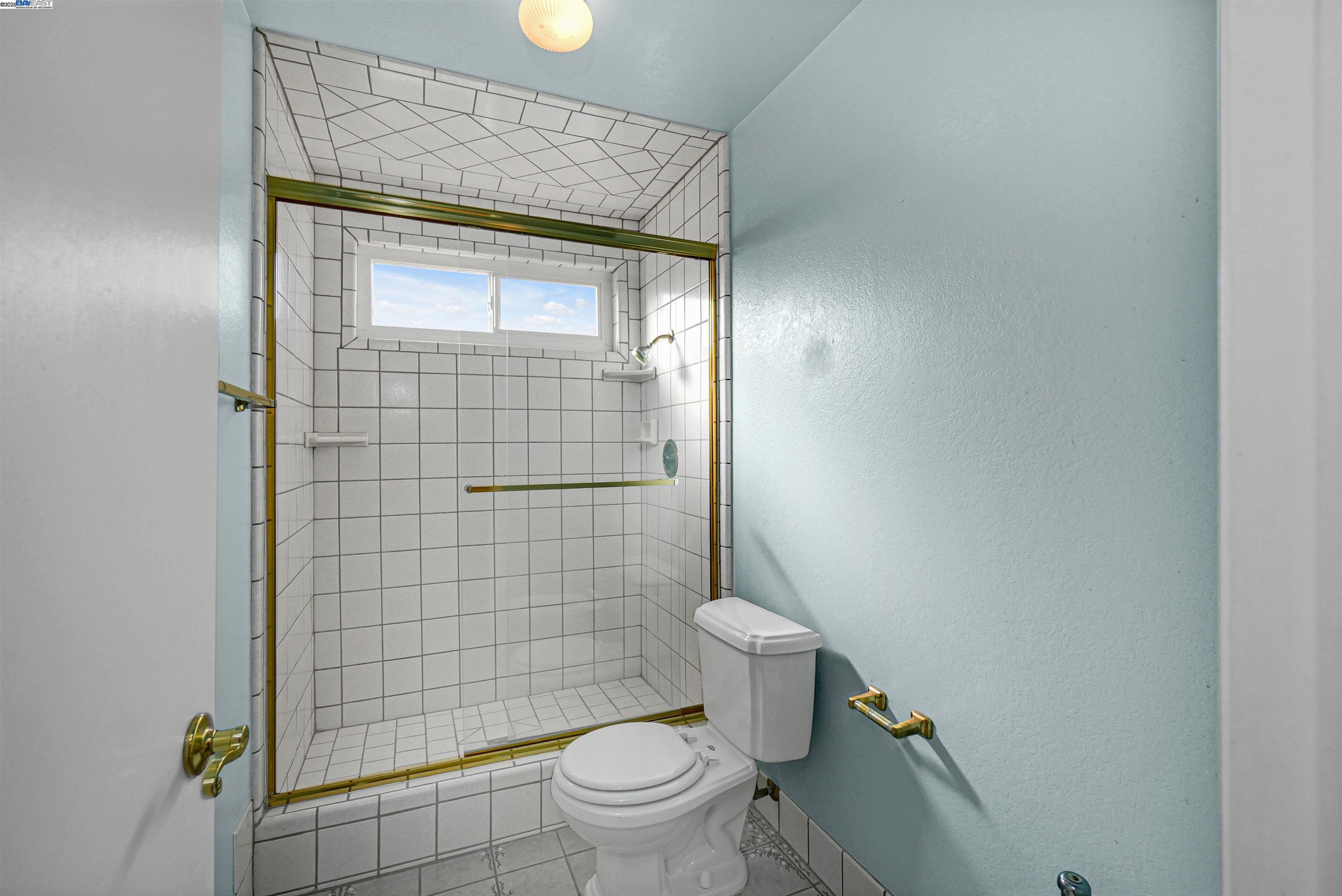 Detail Gallery Image 30 of 50 For 3608 Siskiyou Ct, Hayward,  CA 94542 - 4 Beds | 3 Baths