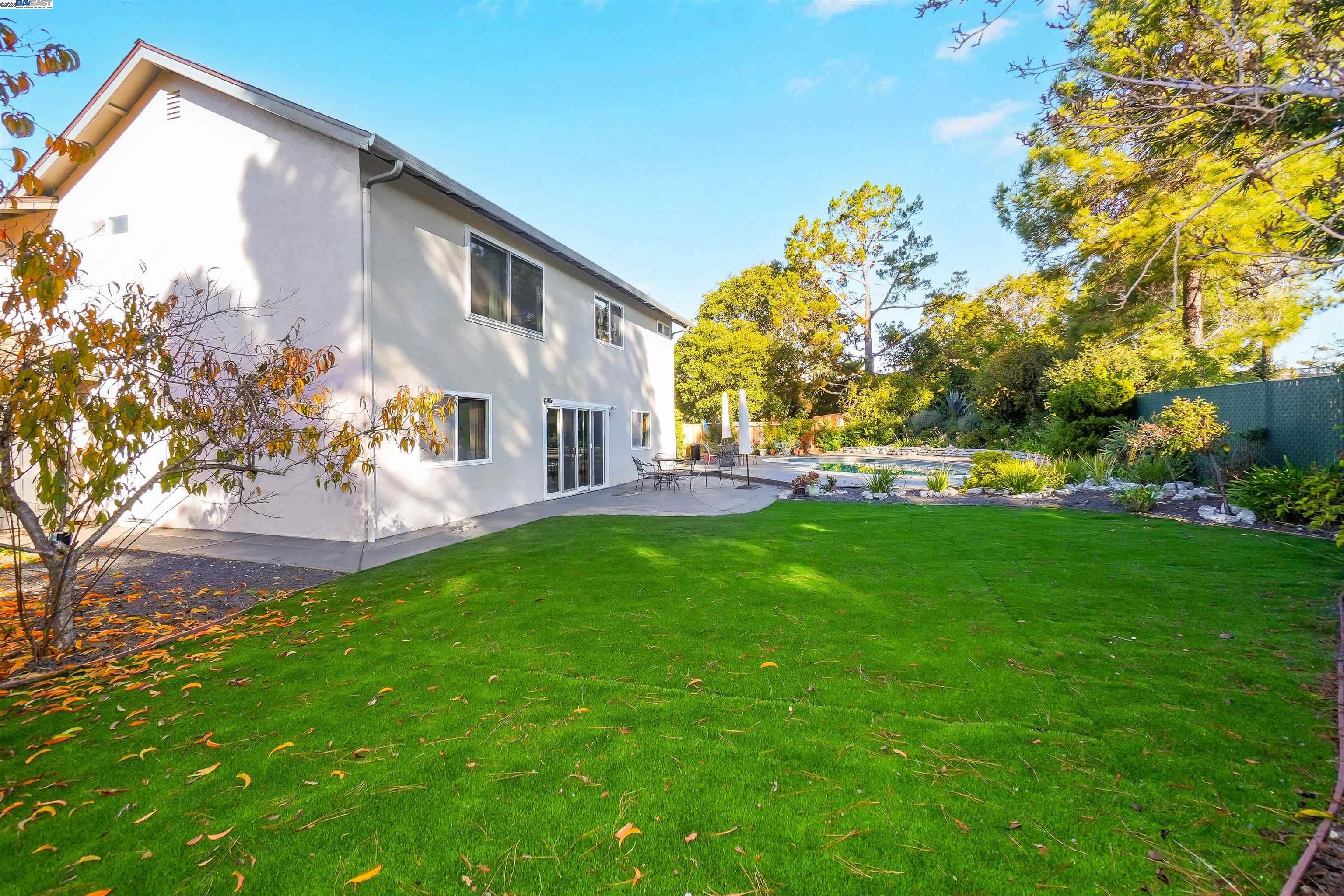 Detail Gallery Image 36 of 50 For 3608 Siskiyou Ct, Hayward,  CA 94542 - 4 Beds | 3 Baths