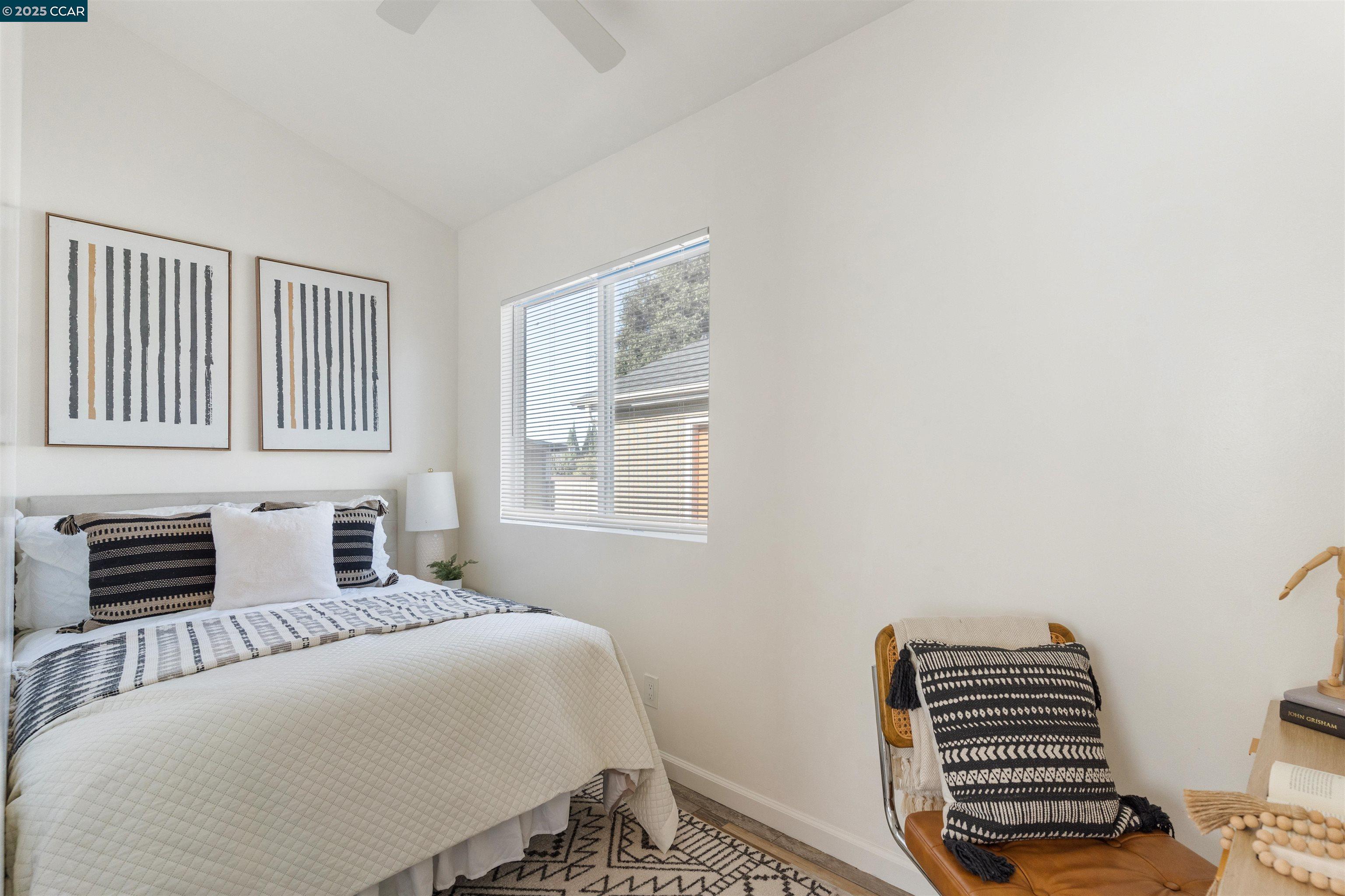 Detail Gallery Image 9 of 30 For 1319 Kelsey Street, Richmond,  CA 94801 - 2 Beds | 1 Baths