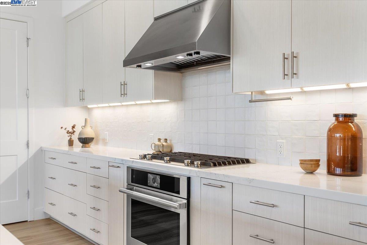 Photo #16: 41119066 Listing: Photo #16