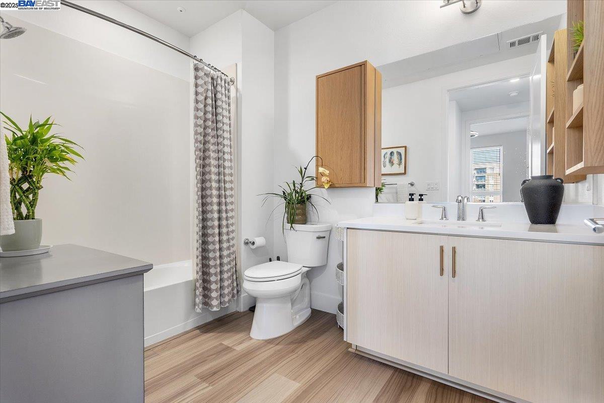 Detail Gallery Image 19 of 53 For 2250 Kilowatt Way #206,  Fremont,  CA 94539 - 3 Beds | 3 Baths