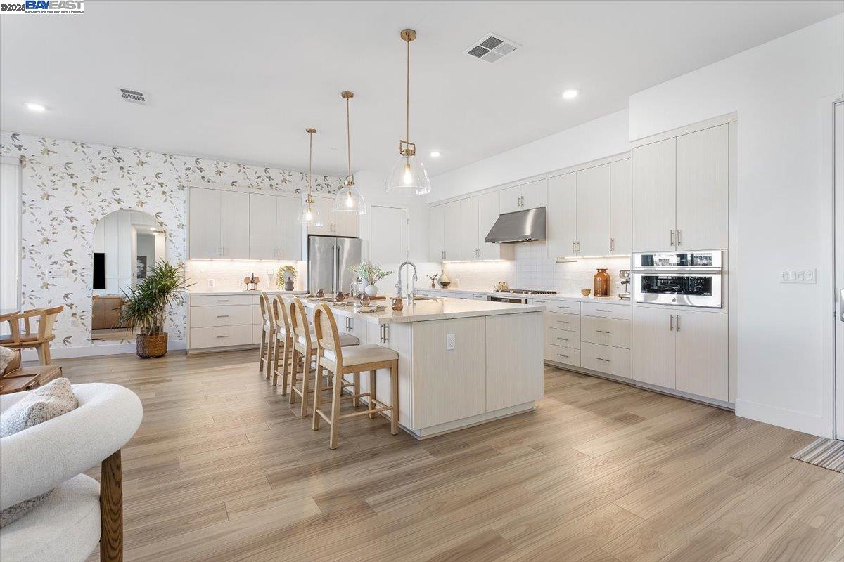 Detail Gallery Image 8 of 53 For 2250 Kilowatt Way #206,  Fremont,  CA 94539 - 3 Beds | 3 Baths