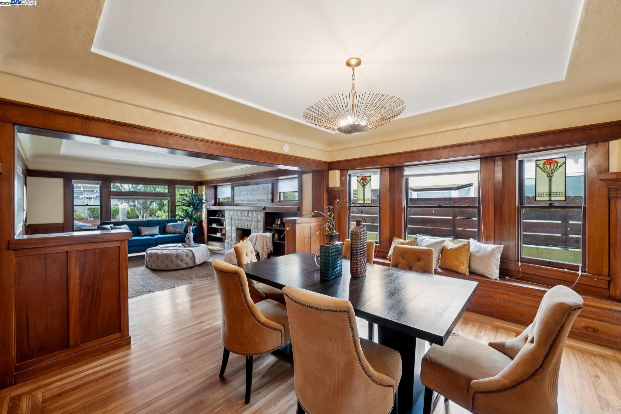 Detail Gallery Image 17 of 56 For 1542 Broadway, Alameda,  CA 94501 - 3 Beds | 1/1 Baths