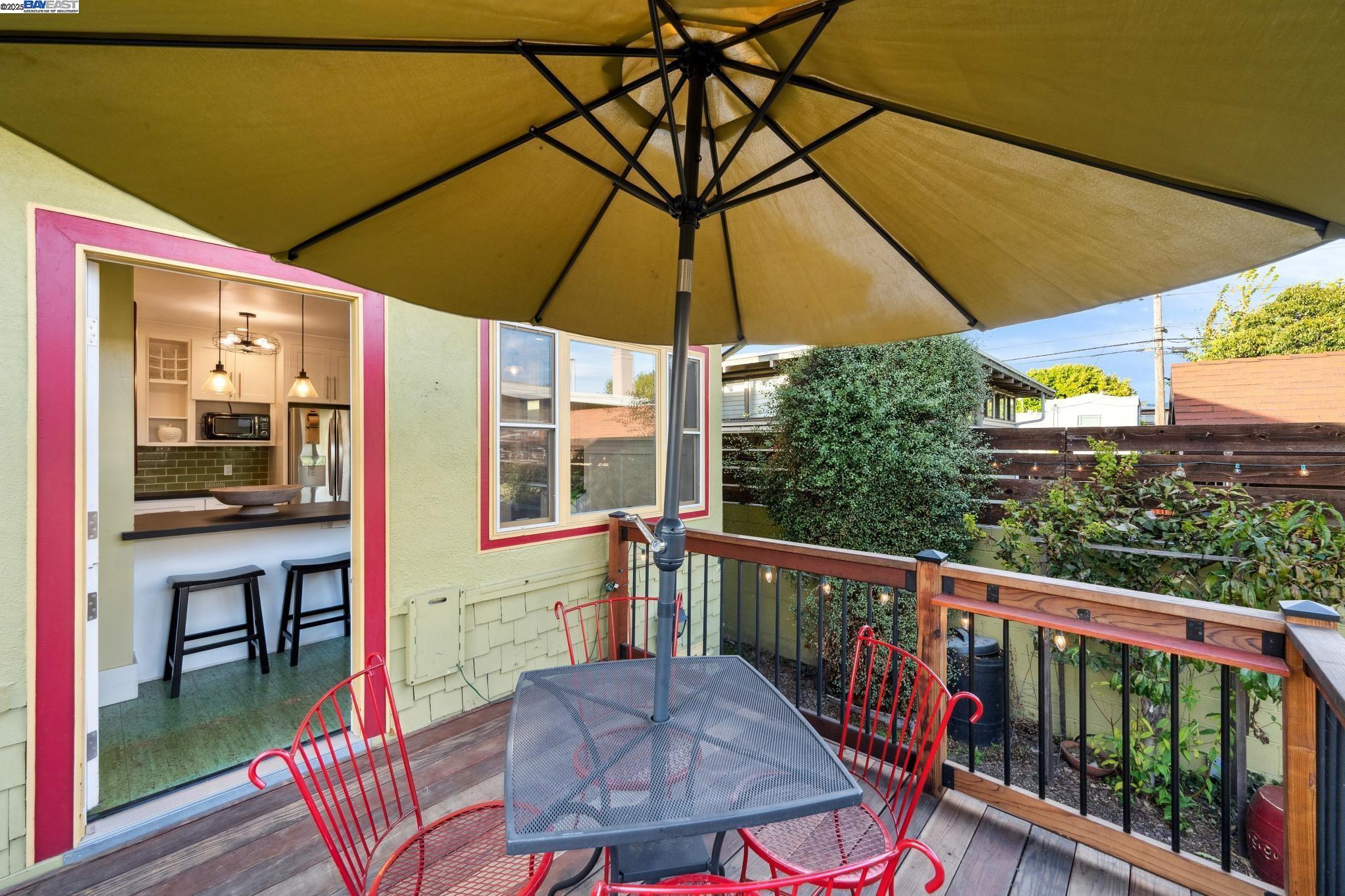 Detail Gallery Image 43 of 56 For 1542 Broadway, Alameda,  CA 94501 - 3 Beds | 1/1 Baths