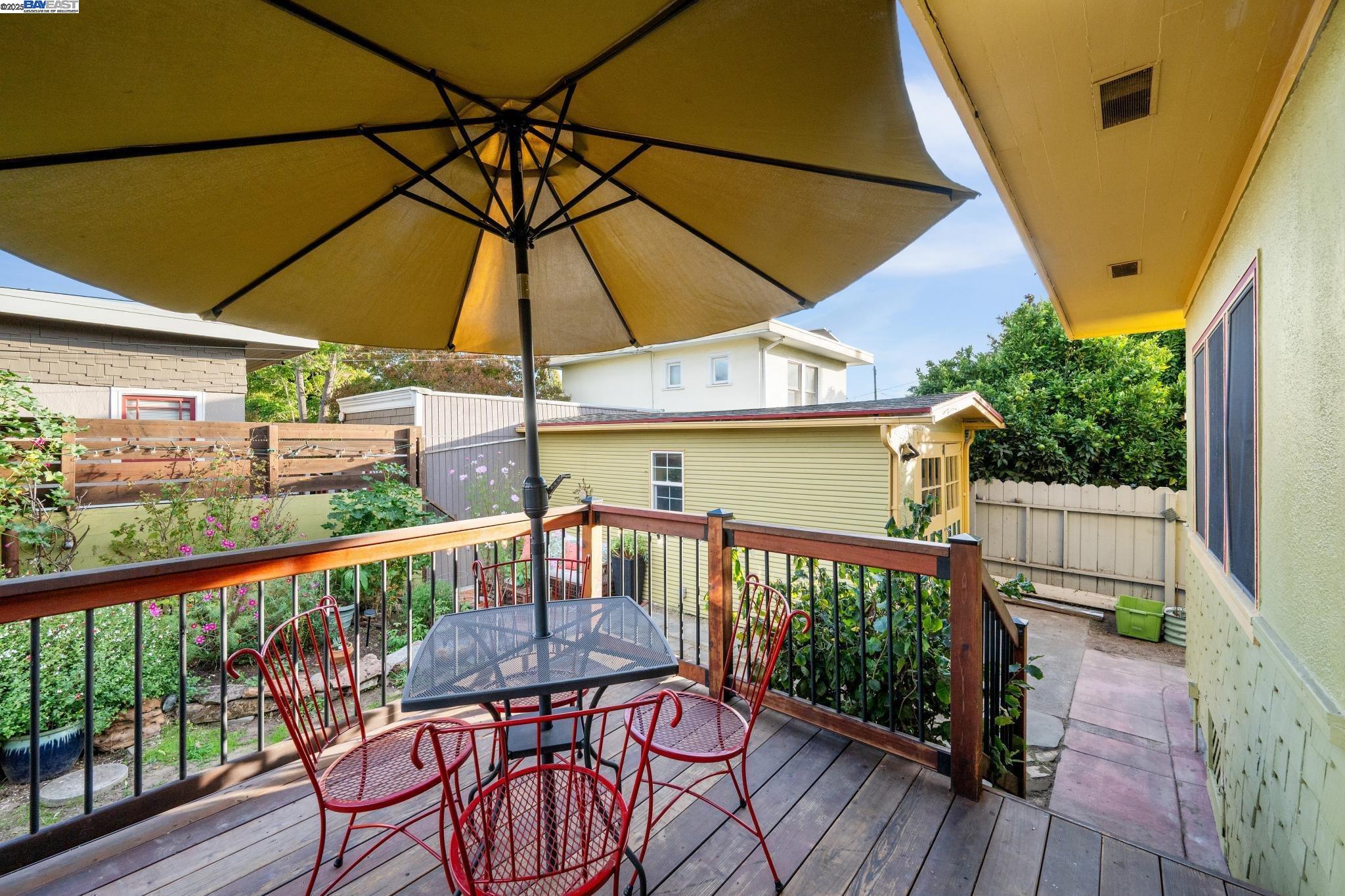 Detail Gallery Image 44 of 56 For 1542 Broadway, Alameda,  CA 94501 - 3 Beds | 1/1 Baths