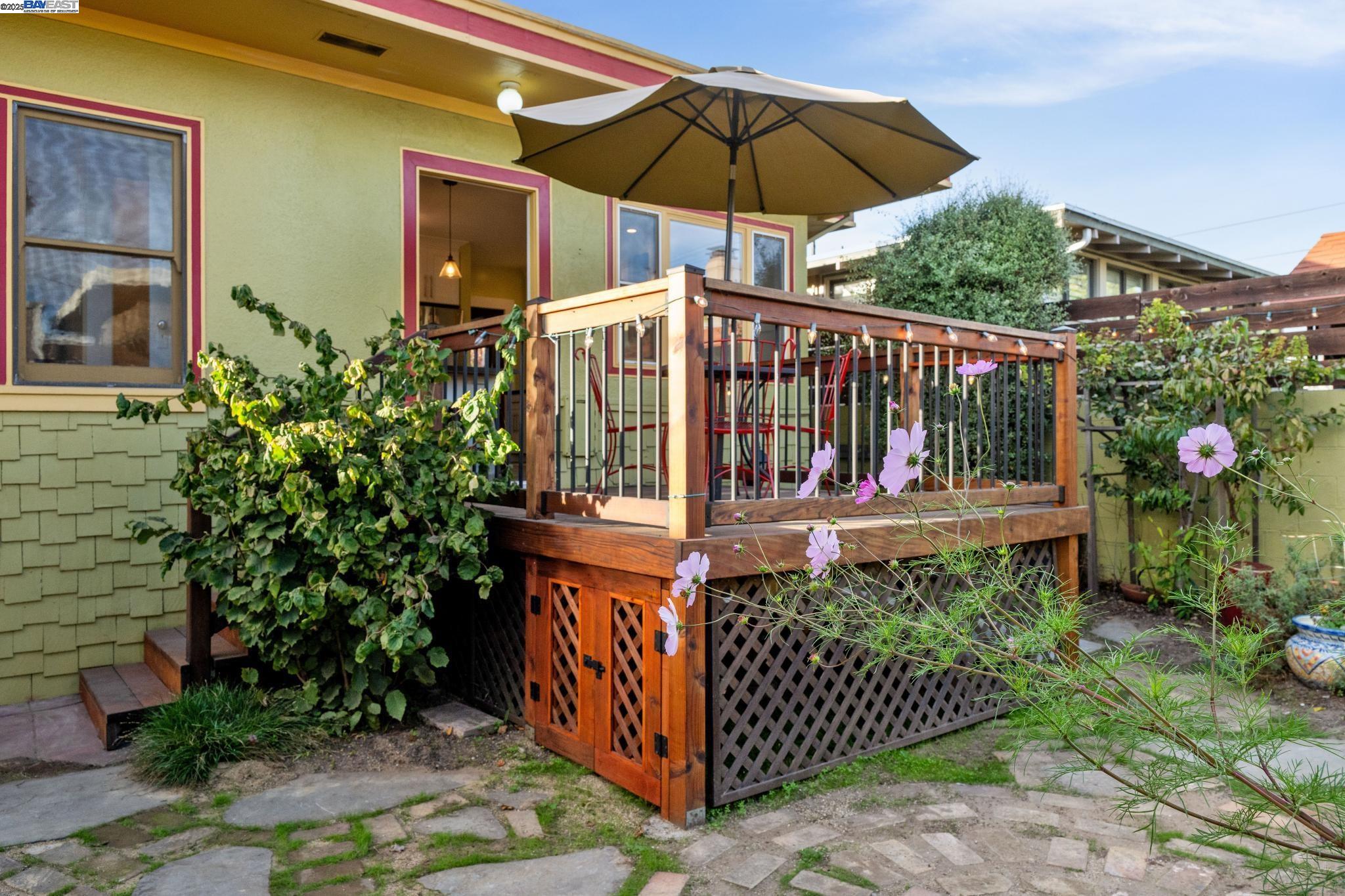 Detail Gallery Image 45 of 56 For 1542 Broadway, Alameda,  CA 94501 - 3 Beds | 1/1 Baths