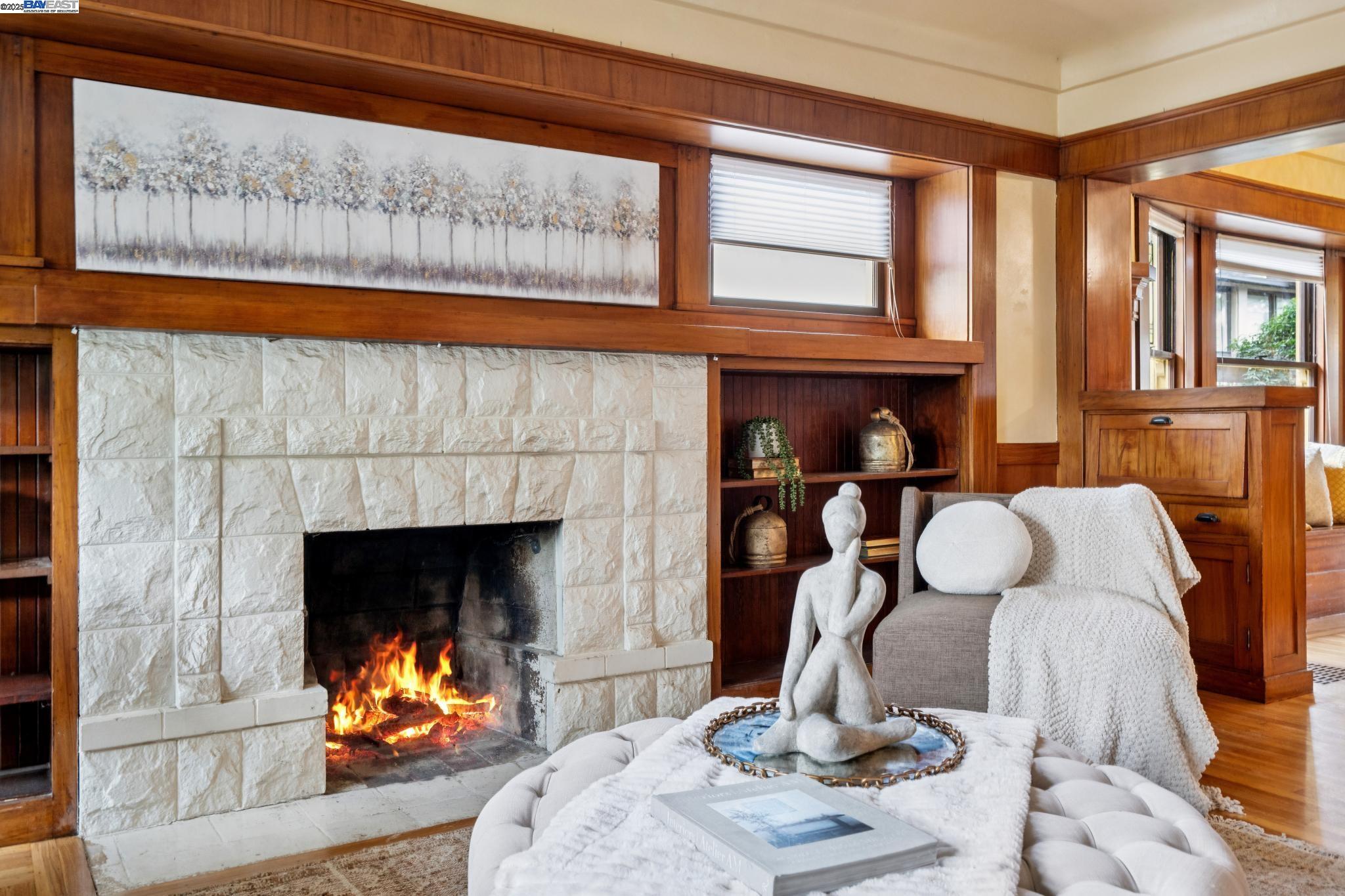 Detail Gallery Image 10 of 56 For 1542 Broadway, Alameda,  CA 94501 - 3 Beds | 1/1 Baths