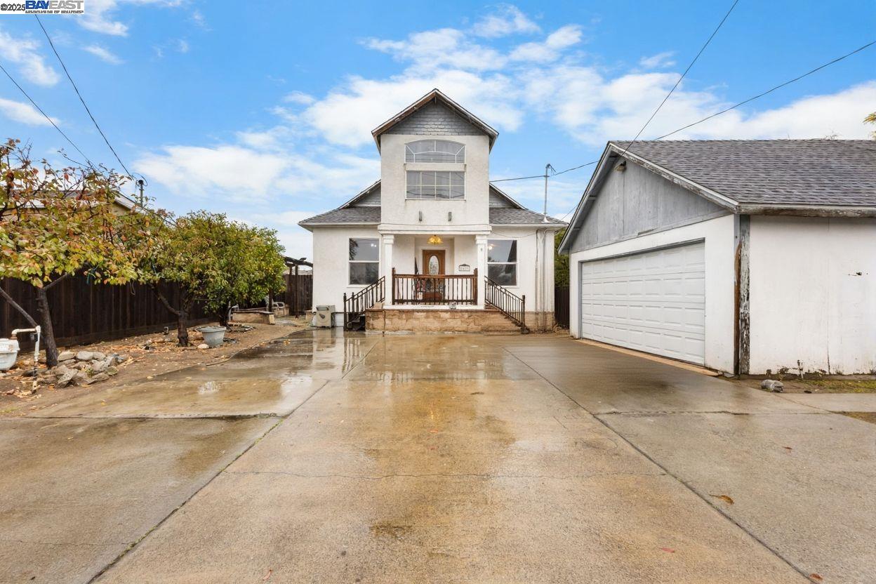 Front Image Thumbnail for BE41119074