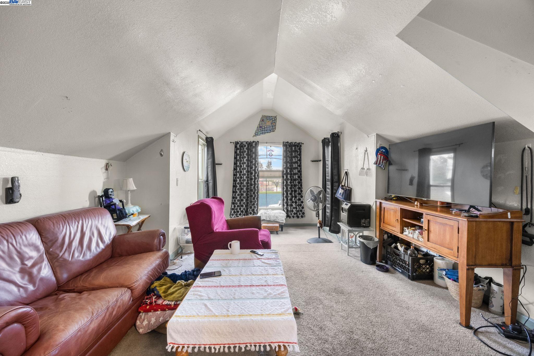 Detail Gallery Image 16 of 25 For 2421 W Rumble Rd, Modesto,  CA 95350 - 3 Beds | 2 Baths