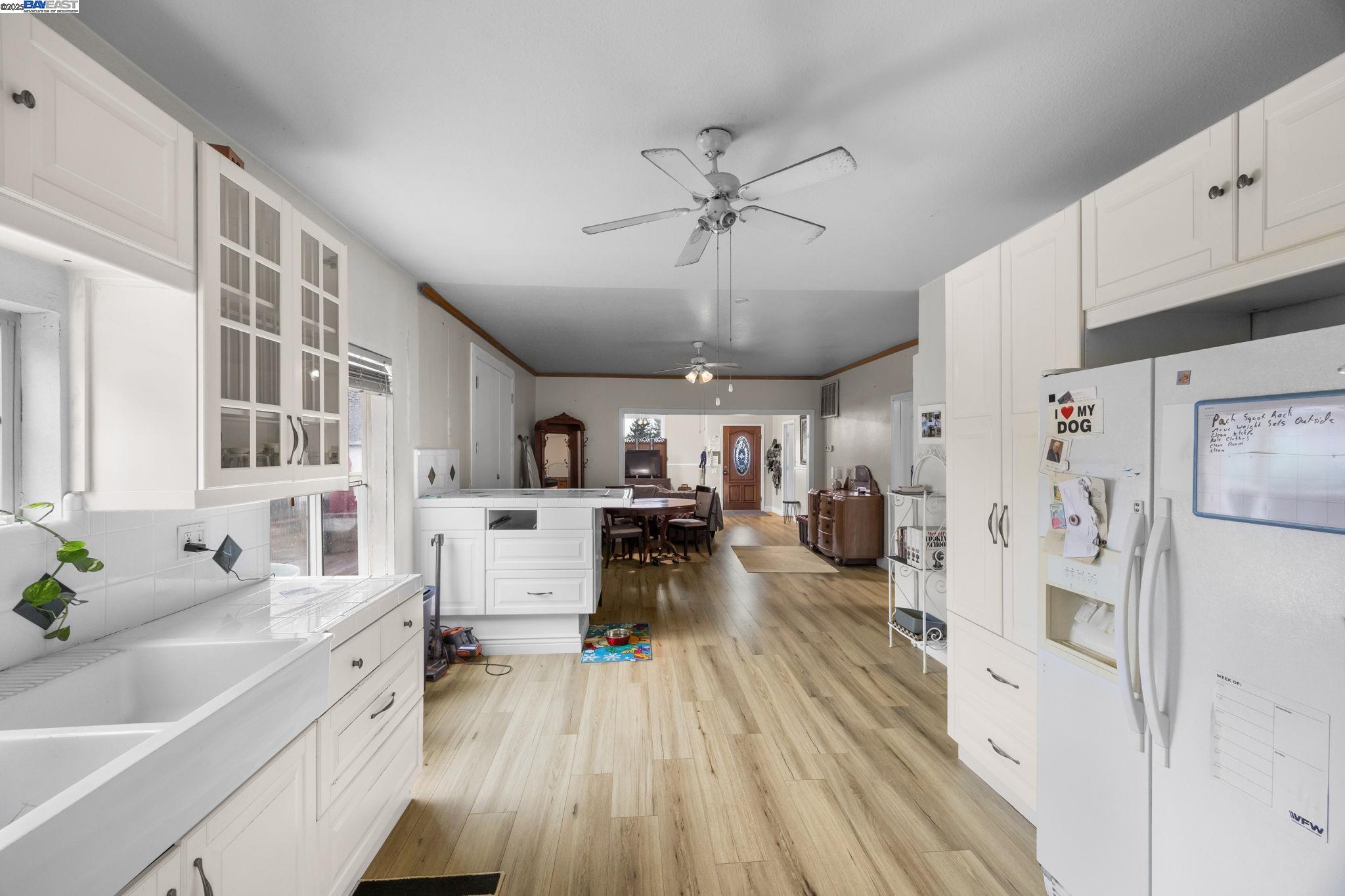 Detail Gallery Image 8 of 25 For 2421 W Rumble Rd, Modesto,  CA 95350 - 3 Beds | 2 Baths