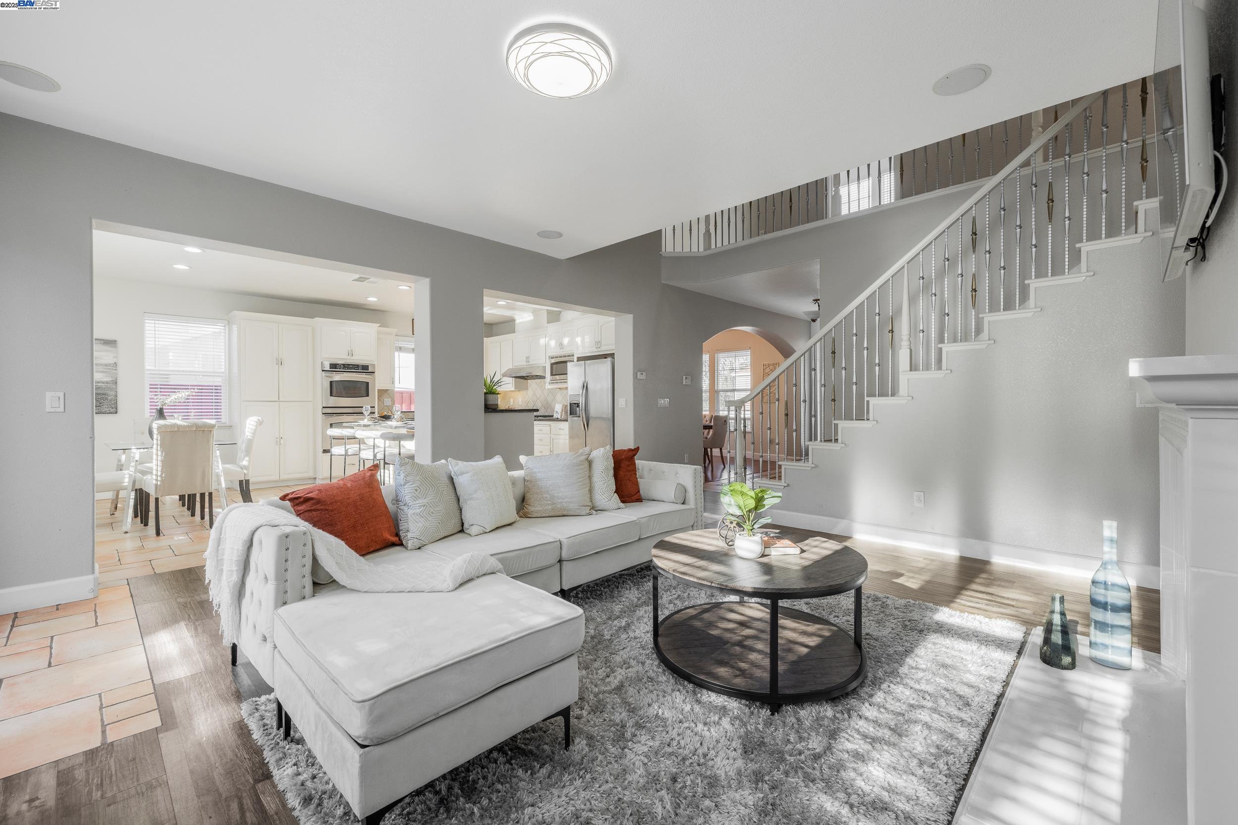 Detail Gallery Image 15 of 48 For 3109 Vista Ln, Hayward,  CA 94541 - 6 Beds | 3 Baths