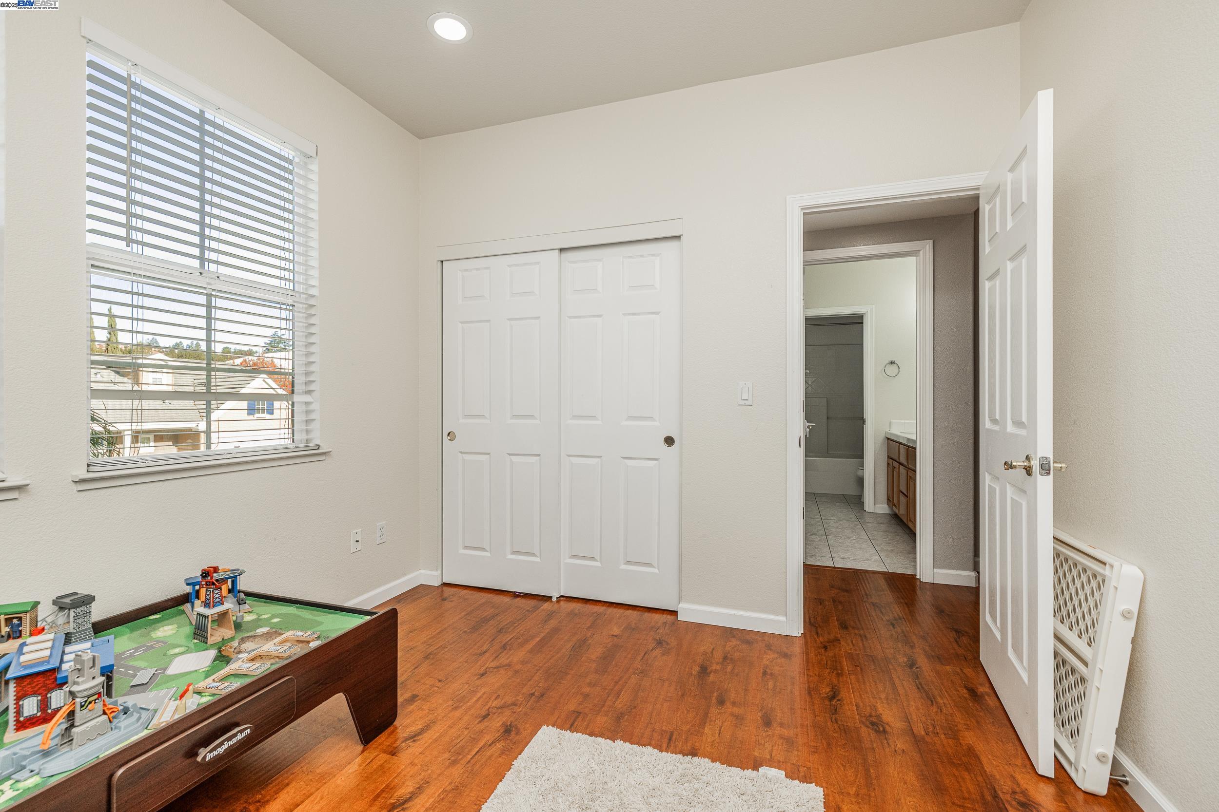 Detail Gallery Image 26 of 48 For 3109 Vista Ln, Hayward,  CA 94541 - 6 Beds | 3 Baths