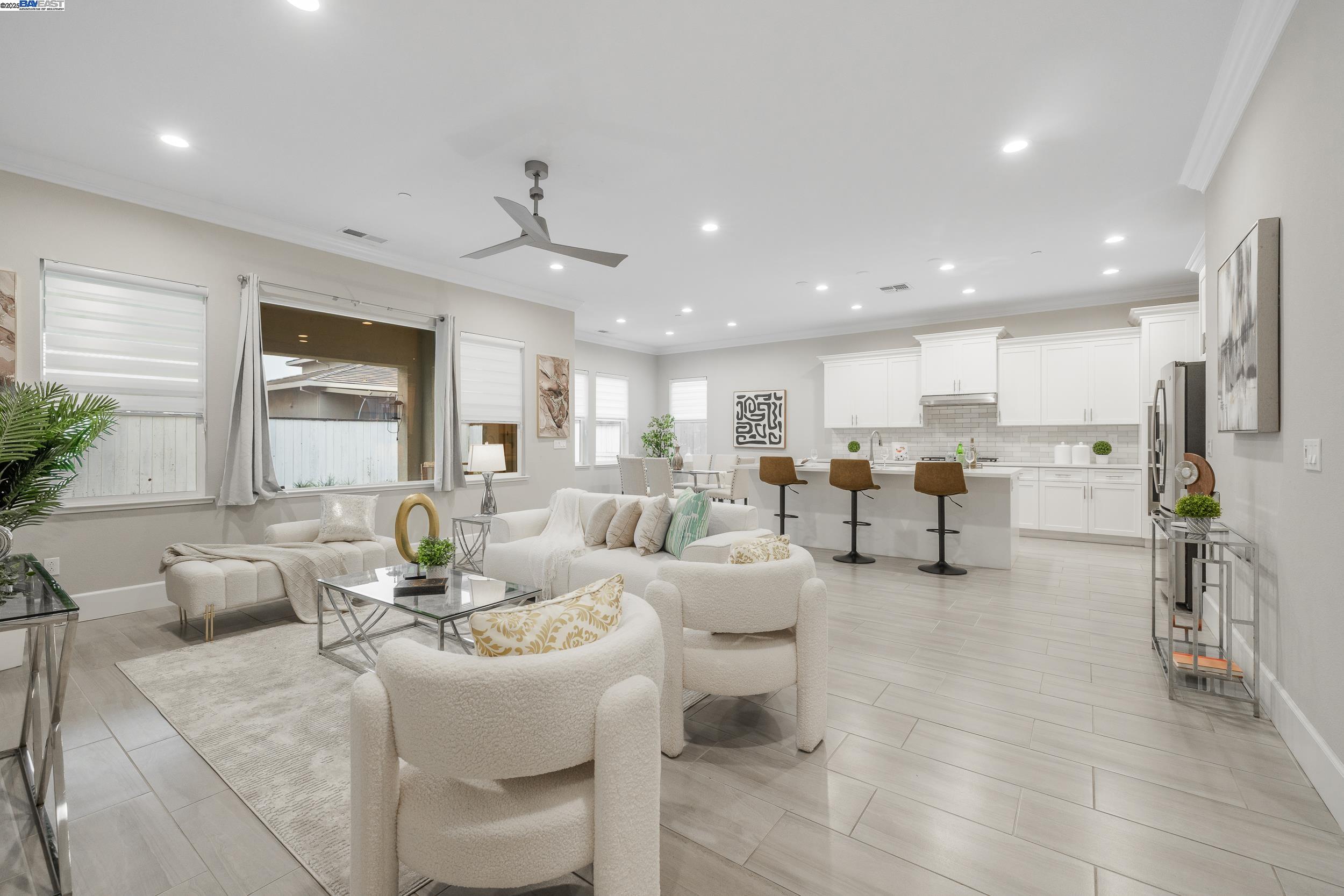 Detail Gallery Image 5 of 30 For 2929 Cammie Ln, Lodi,  CA 95242 - 3 Beds | 2/1 Baths