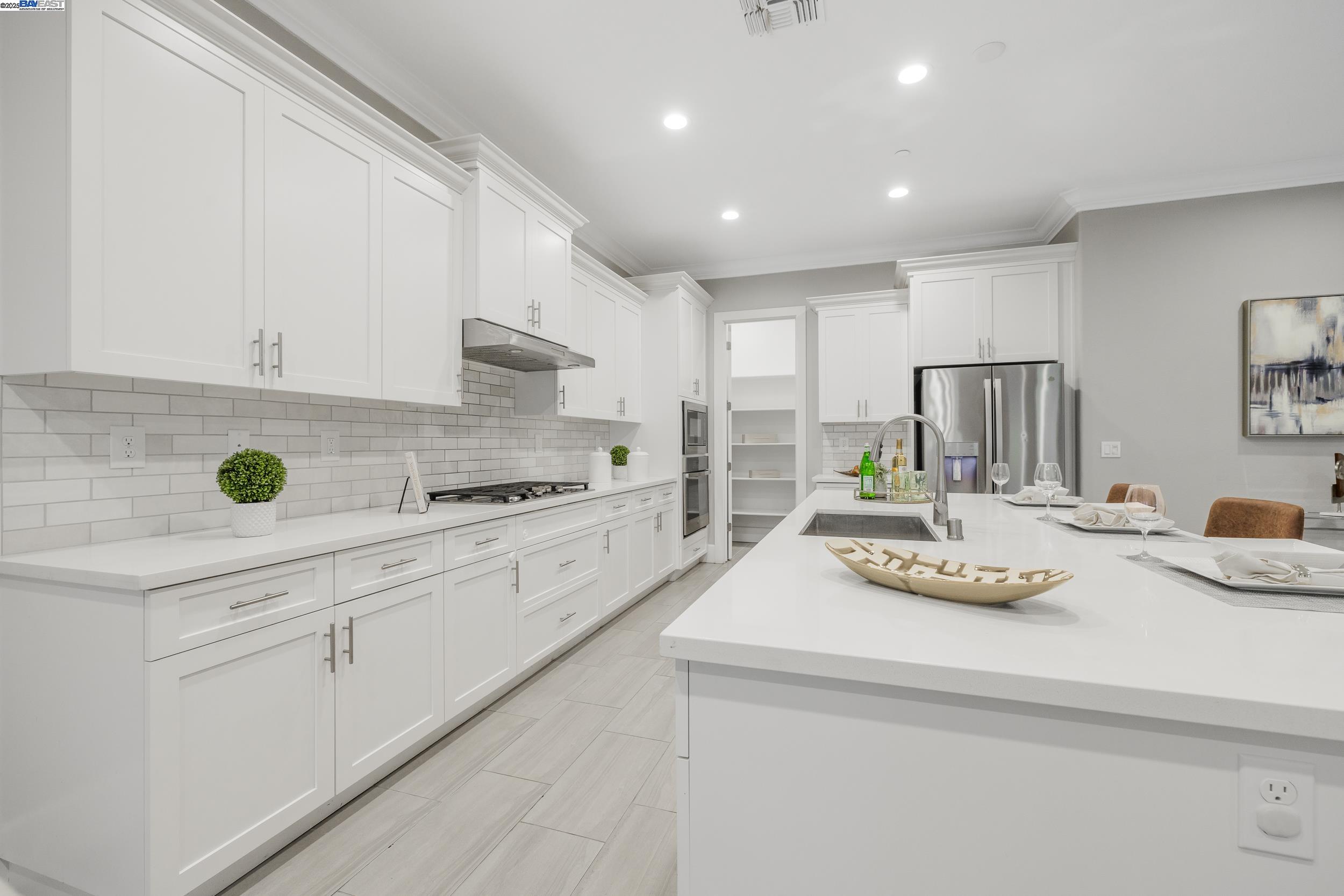 Detail Gallery Image 9 of 30 For 2929 Cammie Ln, Lodi,  CA 95242 - 3 Beds | 2/1 Baths