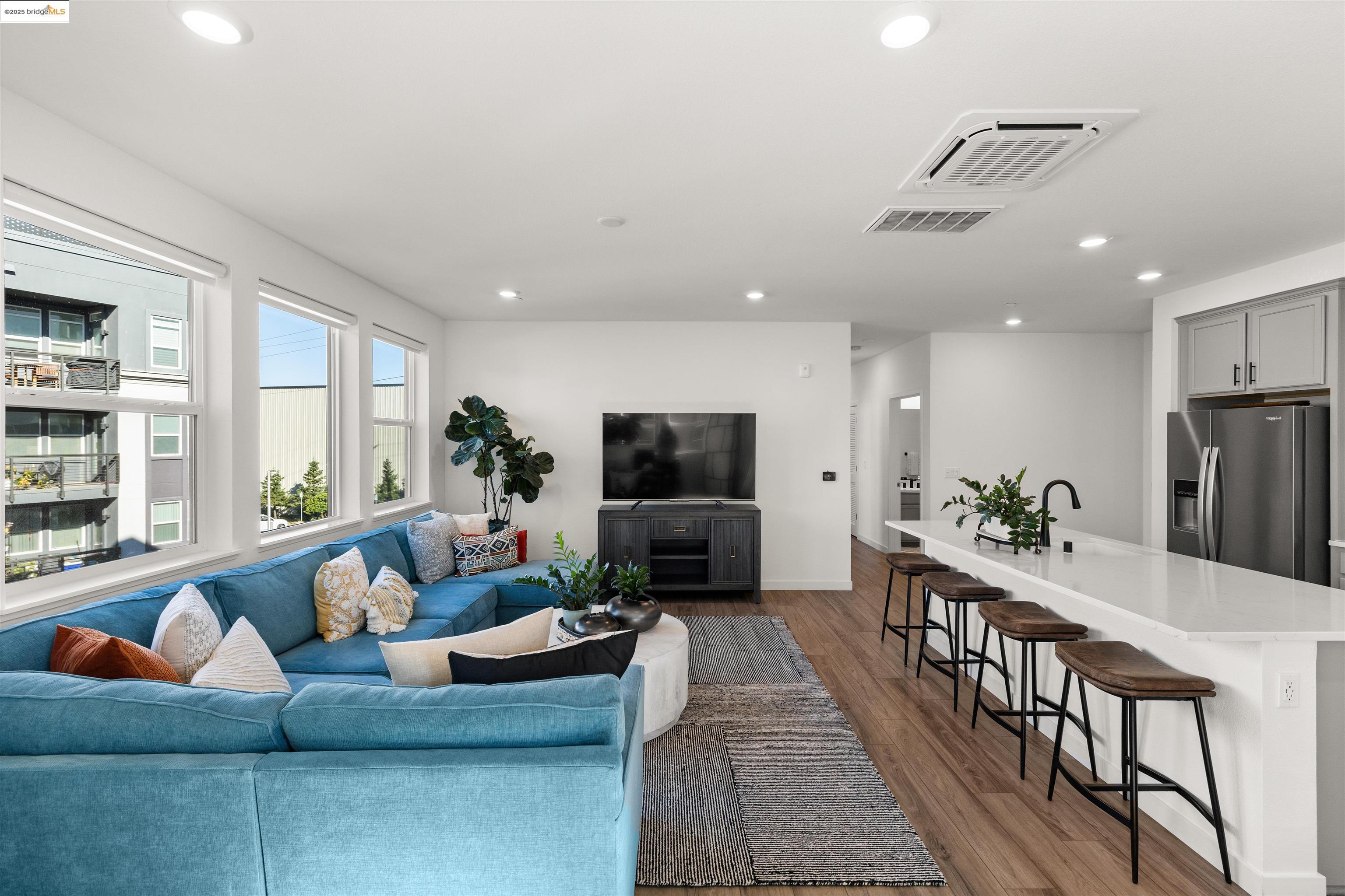 Photo #11: 41119080 Listing: Photo #11