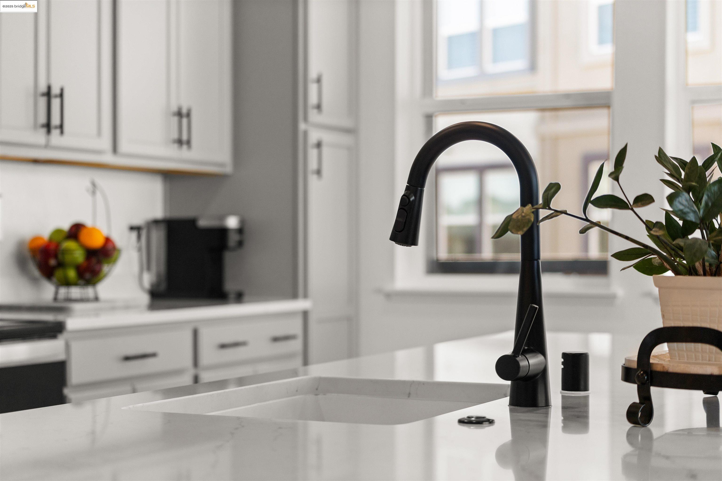 Photo #8: 41119080 Listing: Photo #8