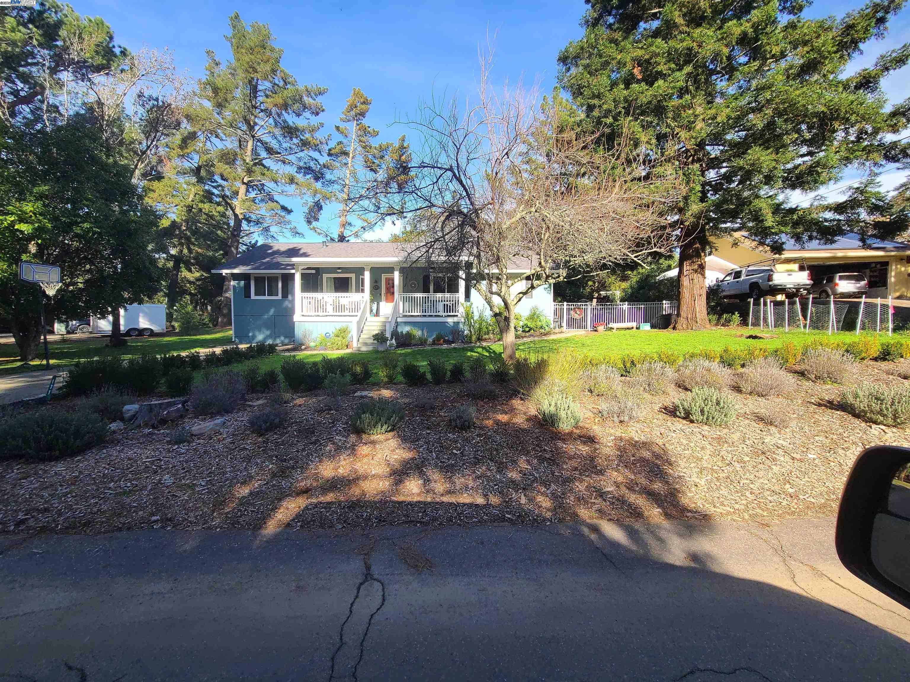 Detail Gallery Image 30 of 53 For 116 Ridgecrest Dr, Napa,  CA 94558 - – Beds | – Baths