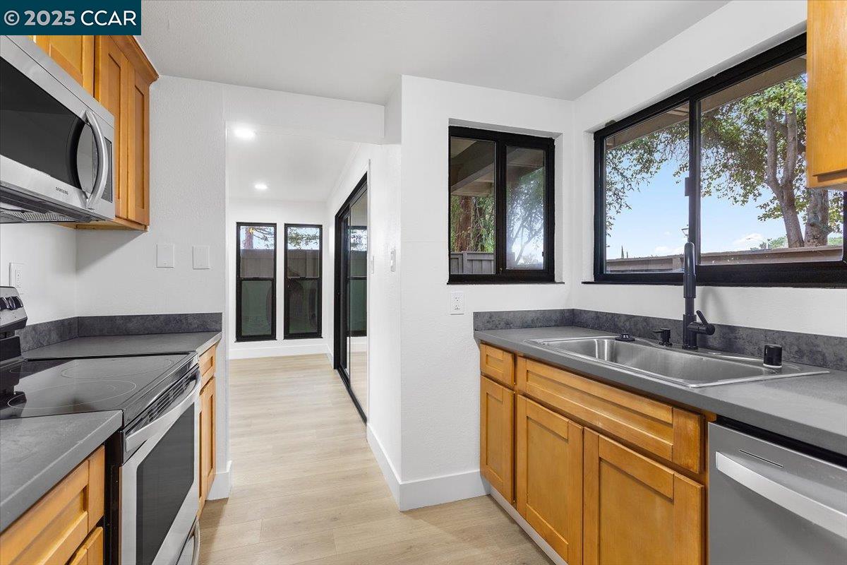 Photo #12: 41119082 Listing: Photo #12