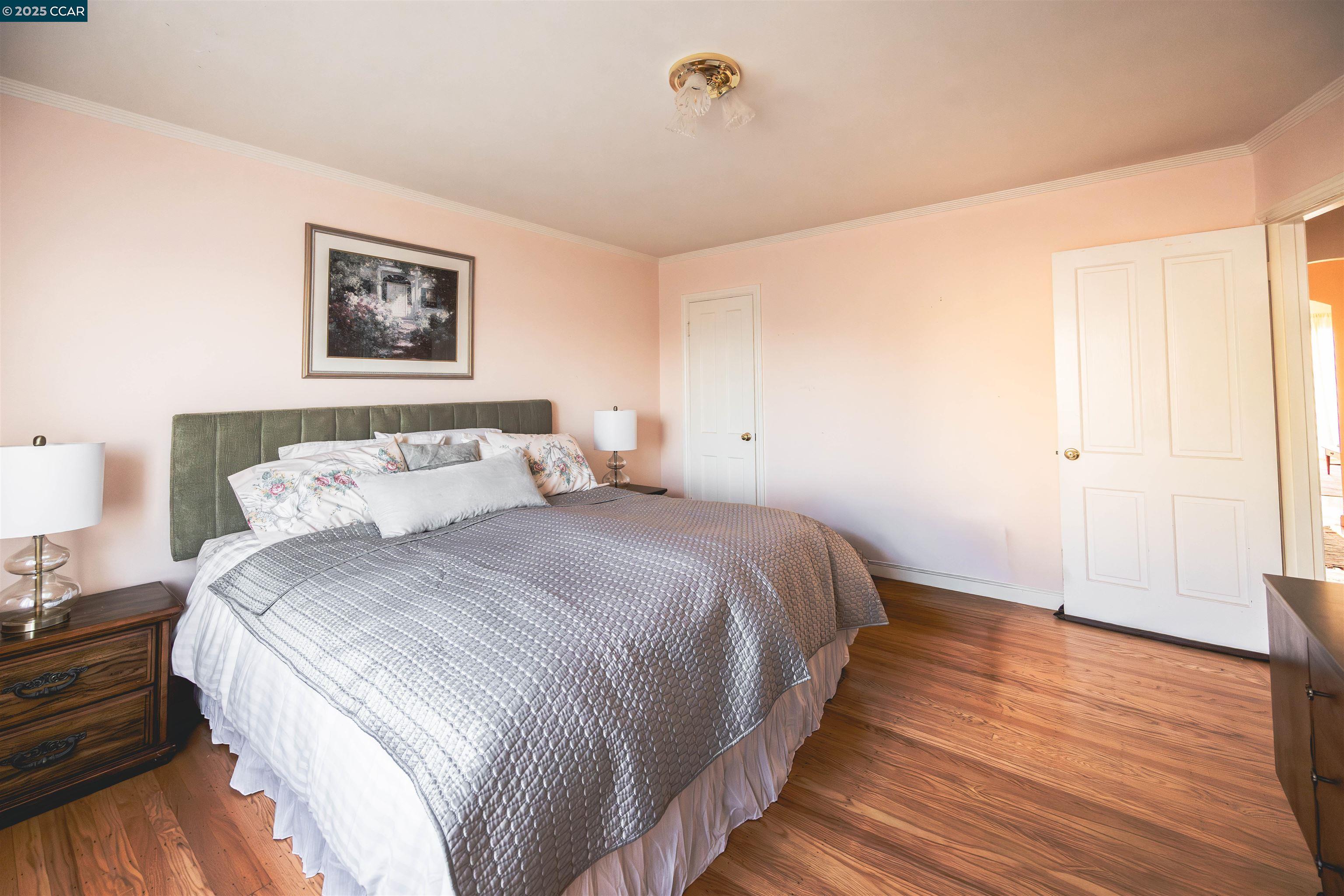 Detail Gallery Image 21 of 44 For 2624 Ortega Street, San Francisco,  CA 94122 - 2 Beds | 1 Baths