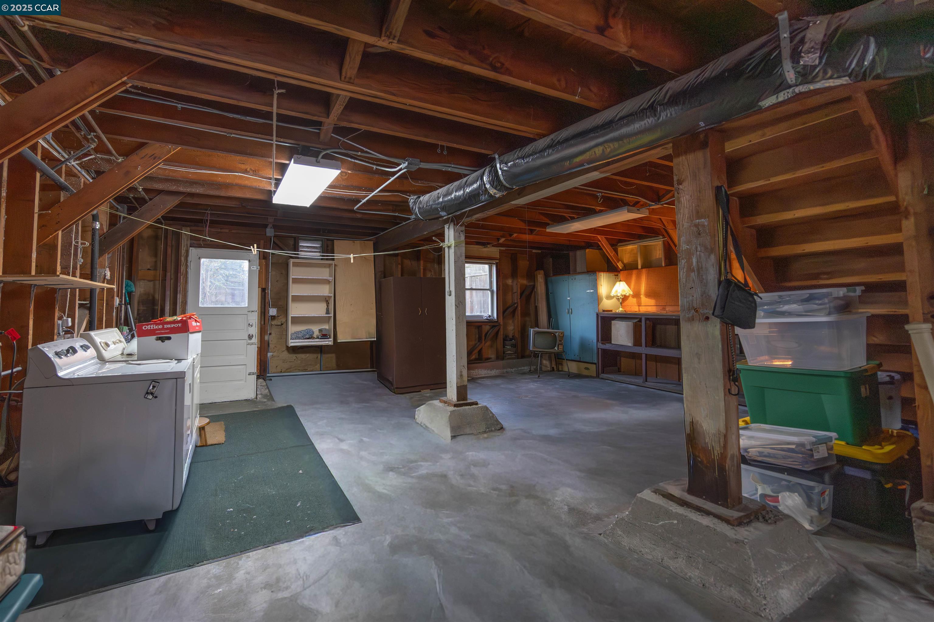 Detail Gallery Image 27 of 44 For 2624 Ortega Street, San Francisco,  CA 94122 - 2 Beds | 1 Baths