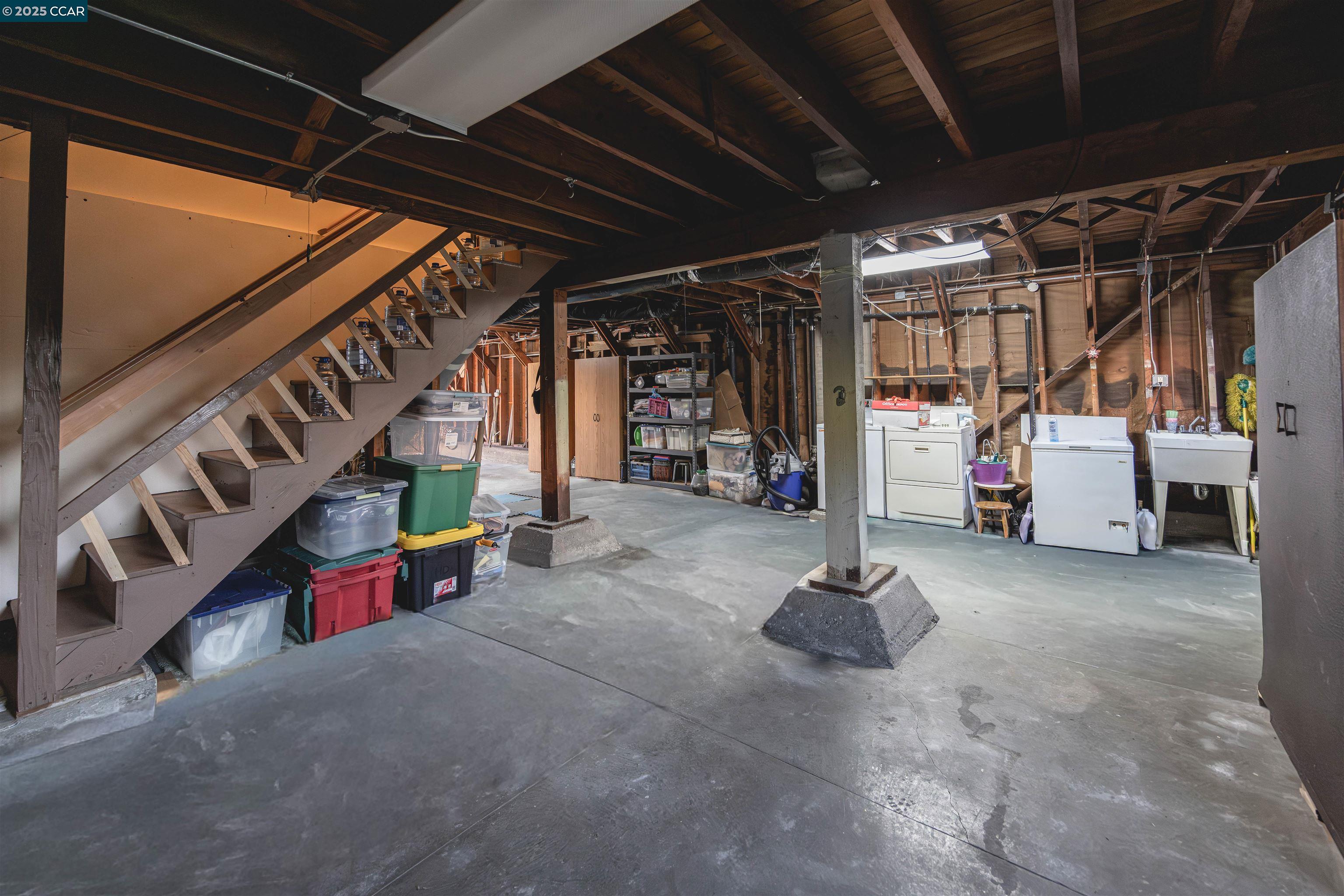 Detail Gallery Image 29 of 44 For 2624 Ortega Street, San Francisco,  CA 94122 - 2 Beds | 1 Baths