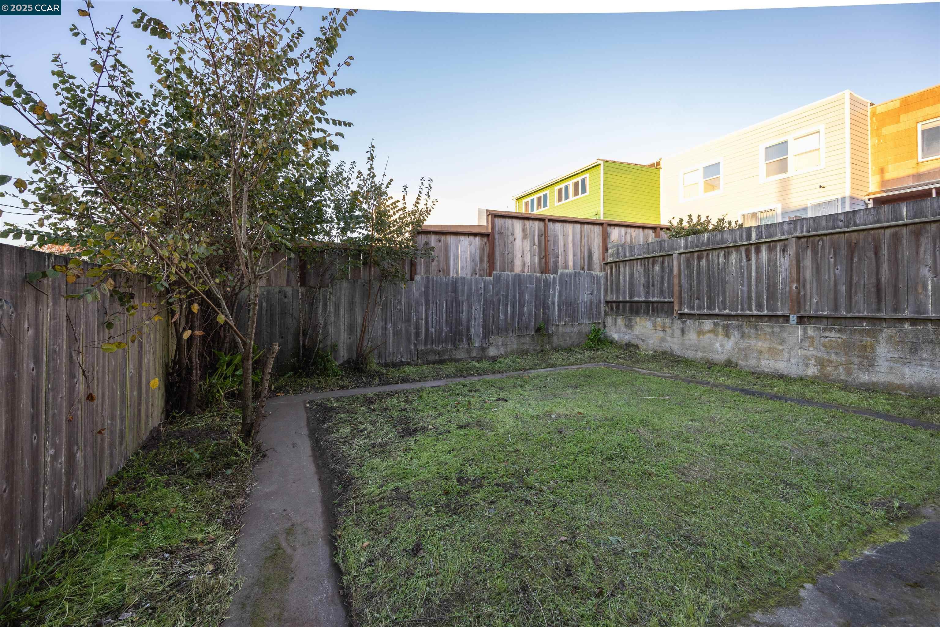 Detail Gallery Image 31 of 44 For 2624 Ortega Street, San Francisco,  CA 94122 - 2 Beds | 1 Baths