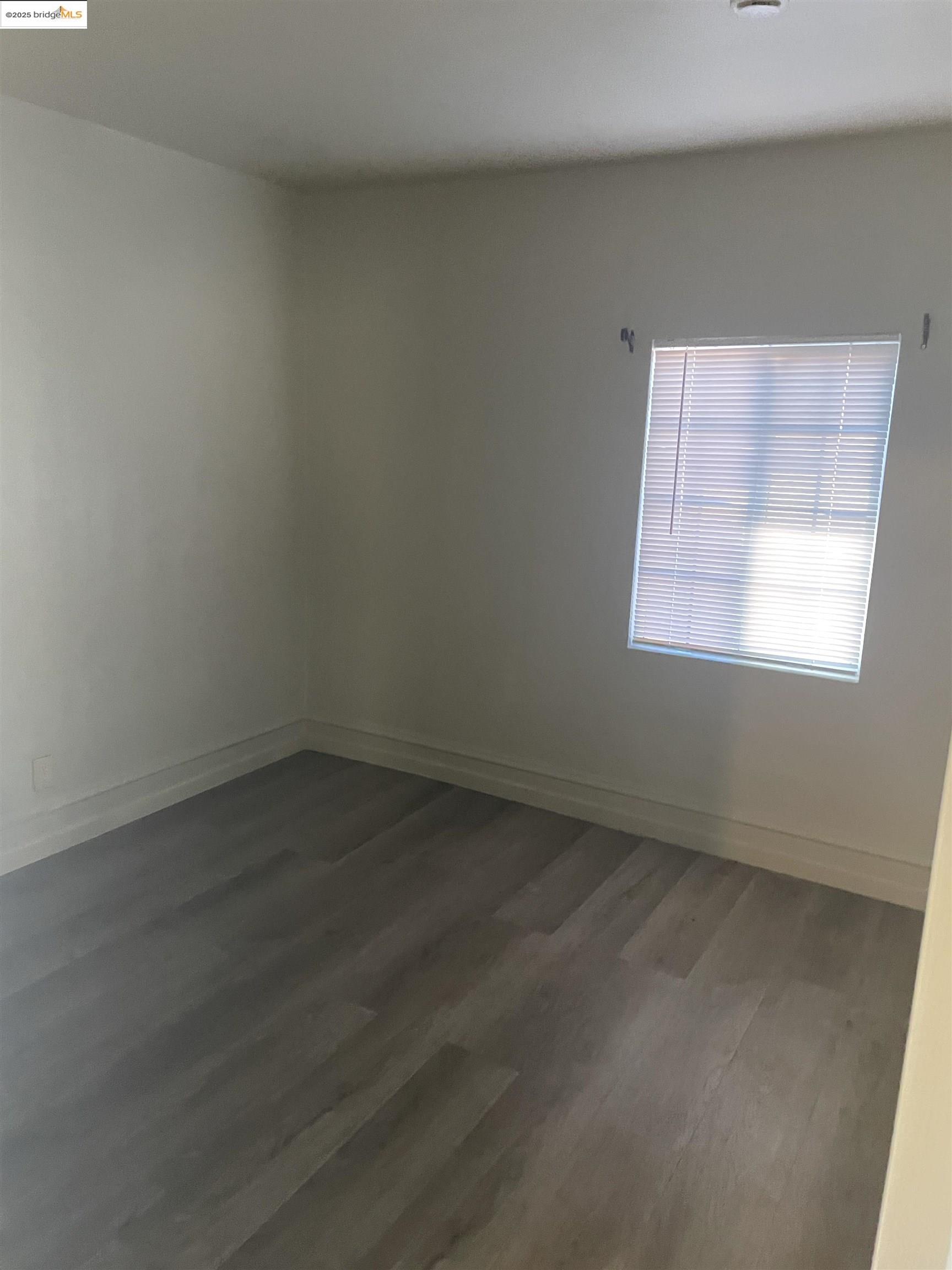 Detail Gallery Image 23 of 31 For 3525 Bissell Avenue, Richmond,  CA 94804 - 3 Beds | 1 Baths