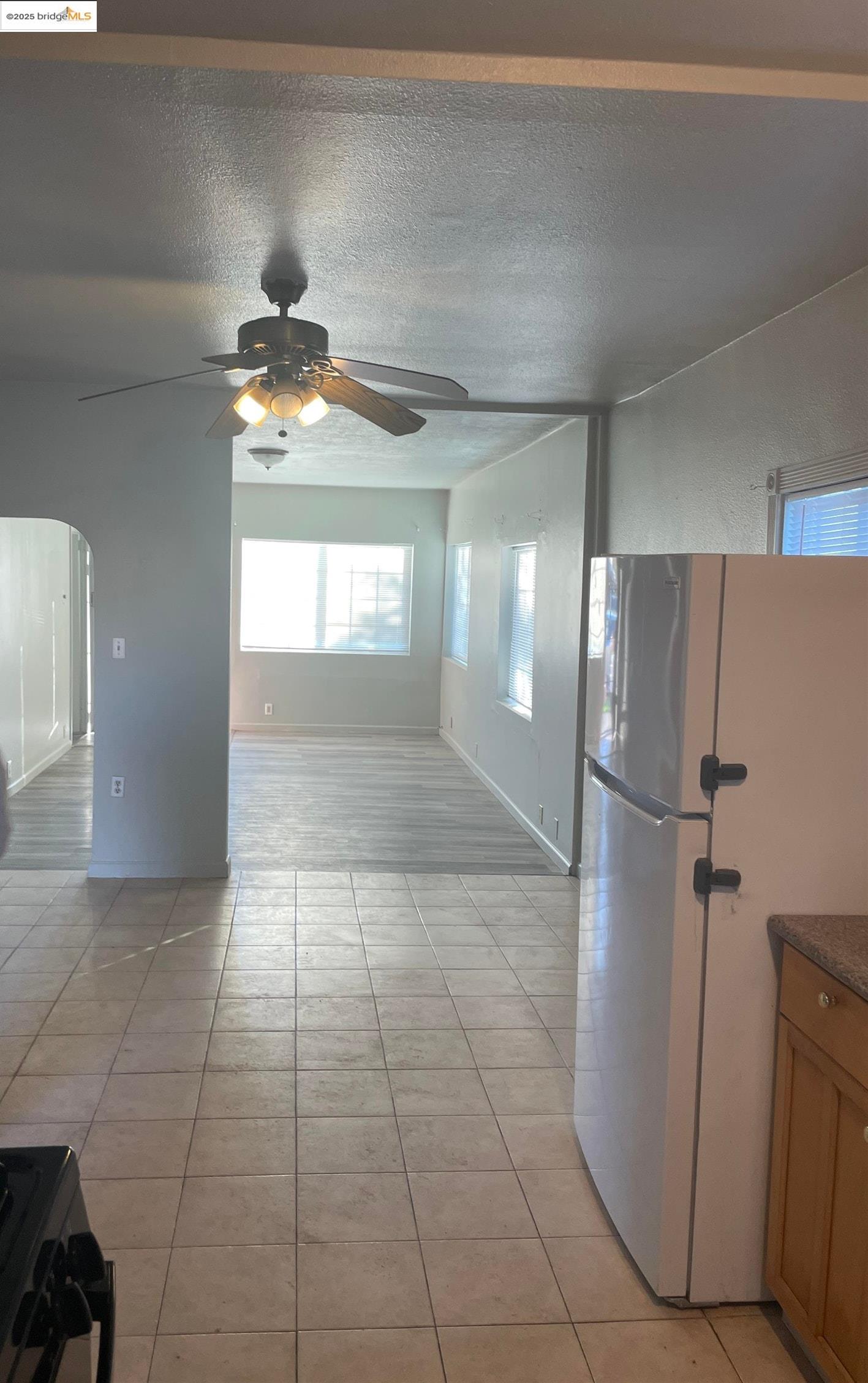 Detail Gallery Image 7 of 31 For 3525 Bissell Avenue, Richmond,  CA 94804 - 3 Beds | 1 Baths