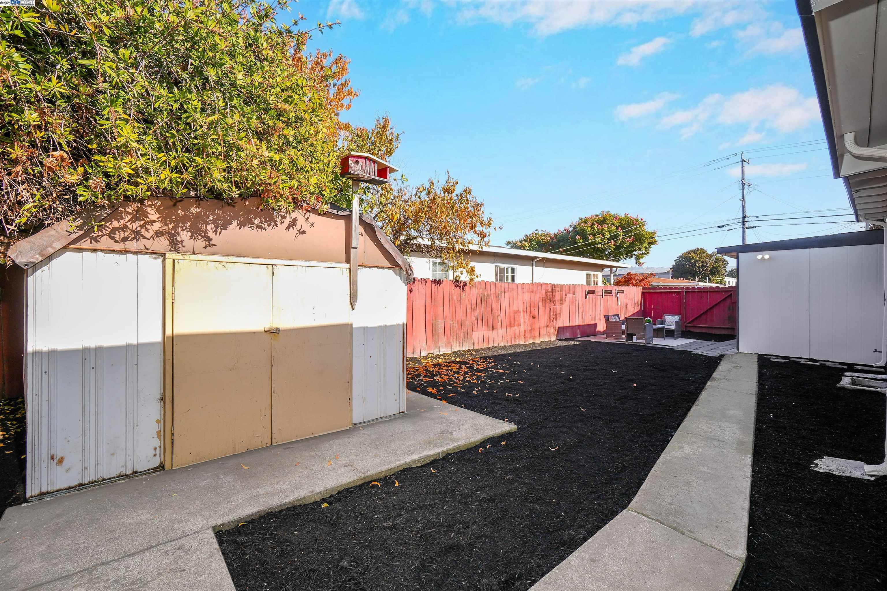 Detail Gallery Image 41 of 58 For 26555 Underwood Ave, Hayward,  CA 94544 - 5 Beds | 3 Baths