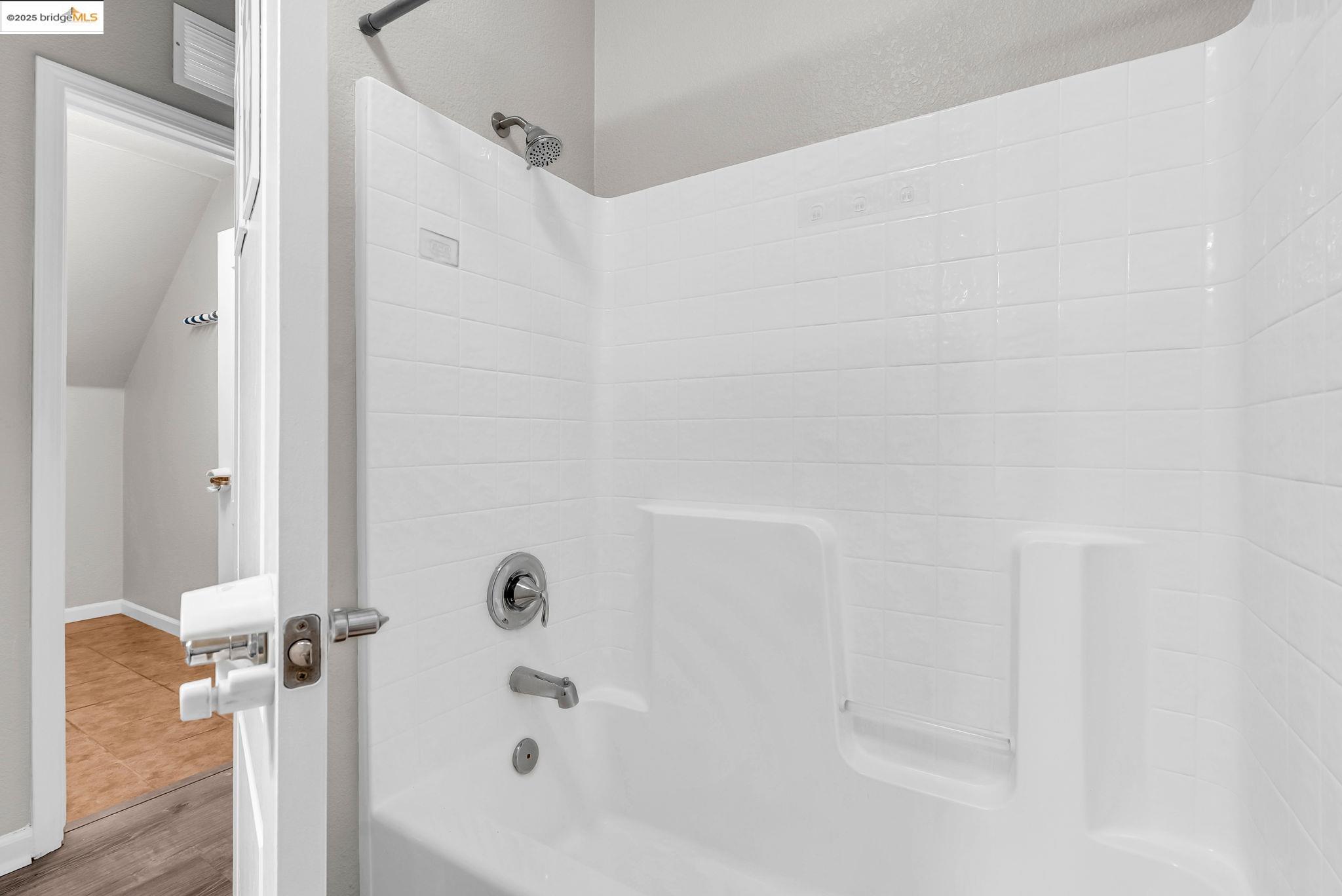 Detail Gallery Image 19 of 52 For 3546 Mallard Way, Antioch,  CA 94509 - 5 Beds | 4 Baths