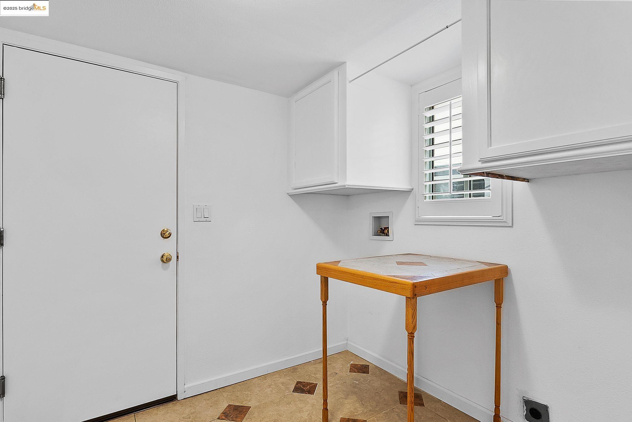 Detail Gallery Image 17 of 40 For 5130 Kegan Ln, Oakley,  CA 94561 - 3 Beds | 2/1 Baths