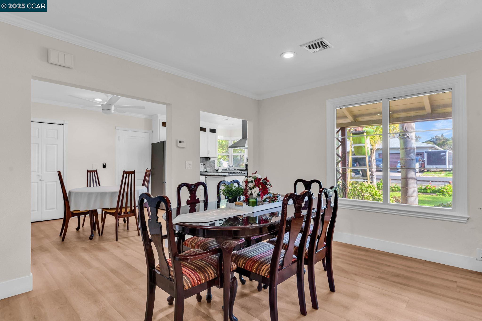 Detail Gallery Image 13 of 56 For 1455 Grove Way, Concord,  CA 94518 - 4 Beds | 3 Baths