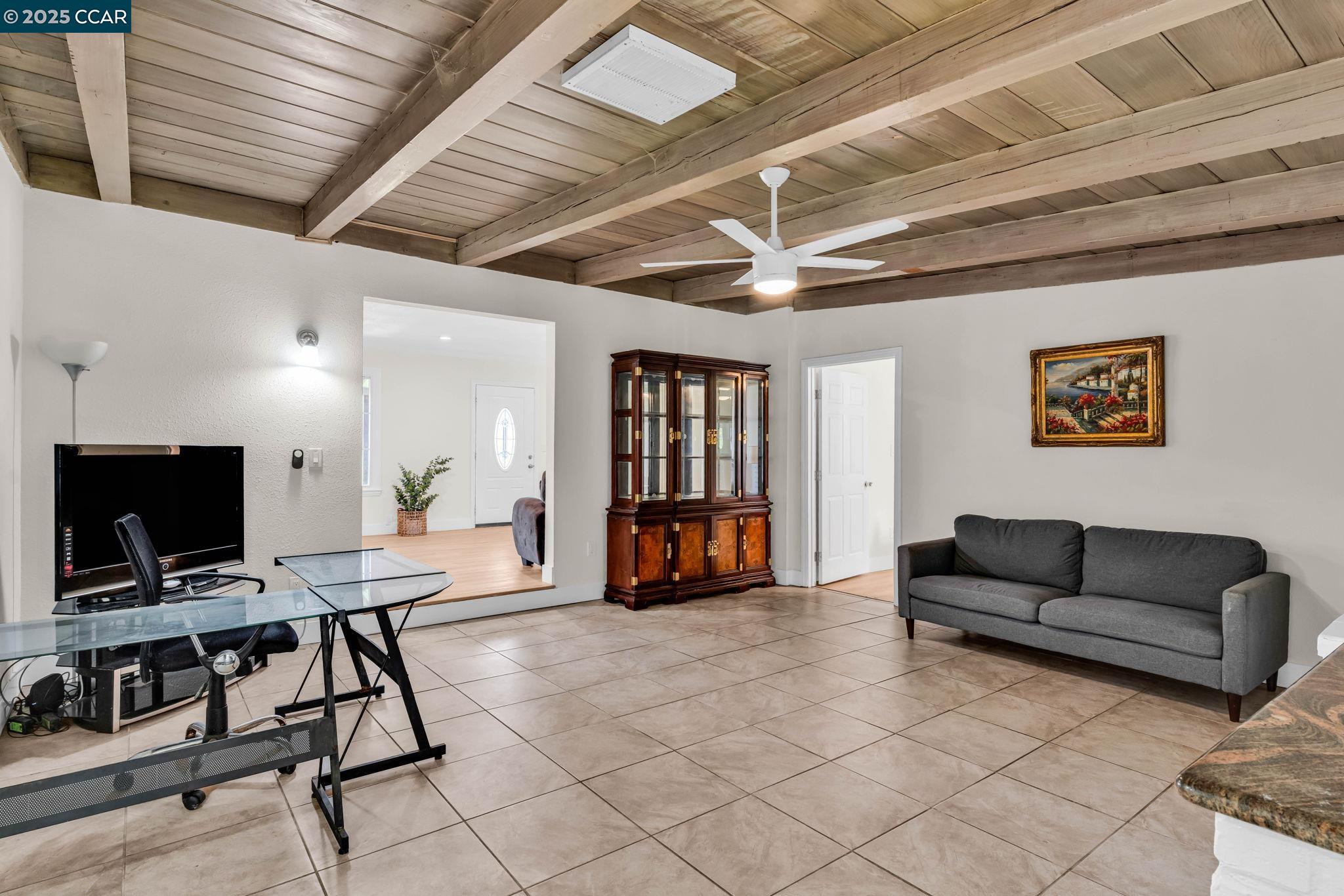 Detail Gallery Image 20 of 55 For 1455 Grove Way, Concord,  CA 94518 - 4 Beds | 3 Baths