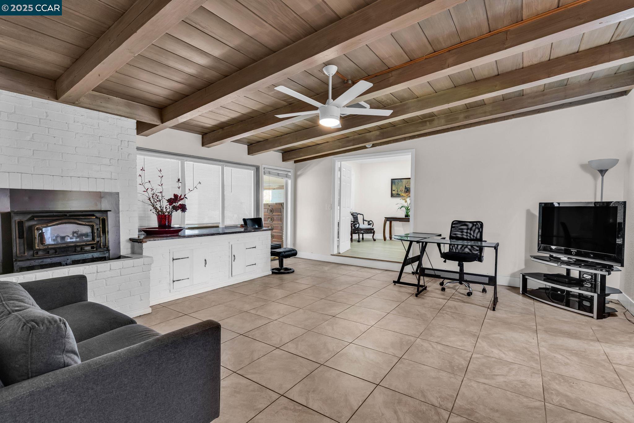 Detail Gallery Image 22 of 56 For 1455 Grove Way, Concord,  CA 94518 - 4 Beds | 3 Baths