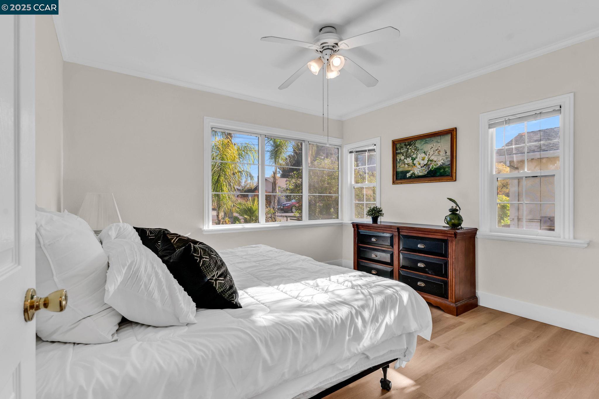 Detail Gallery Image 31 of 56 For 1455 Grove Way, Concord,  CA 94518 - 4 Beds | 3 Baths