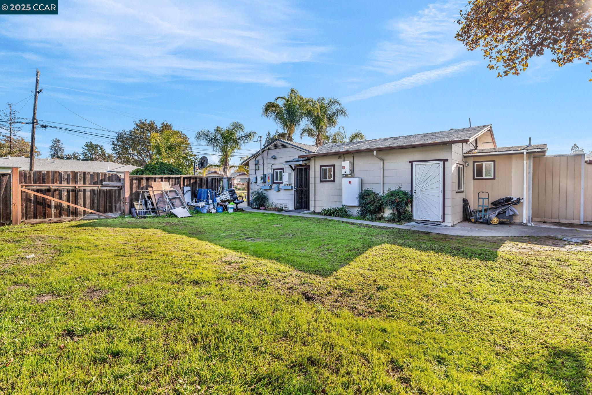 Detail Gallery Image 39 of 56 For 1455 Grove Way, Concord,  CA 94518 - 4 Beds | 3 Baths