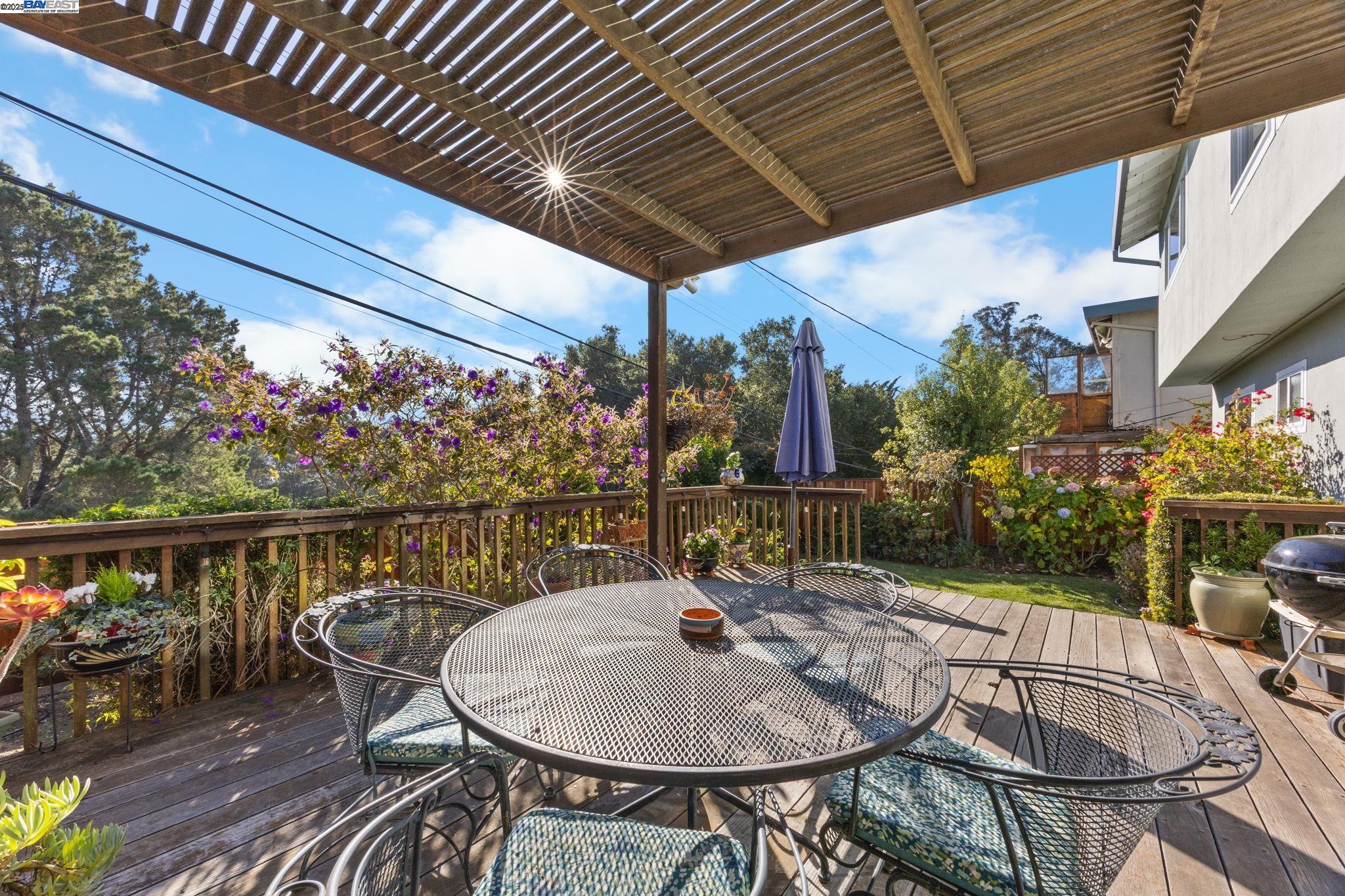 Detail Gallery Image 33 of 55 For 2461 Trenton Dr, San Bruno,  CA 94066 - 3 Beds | 2 Baths