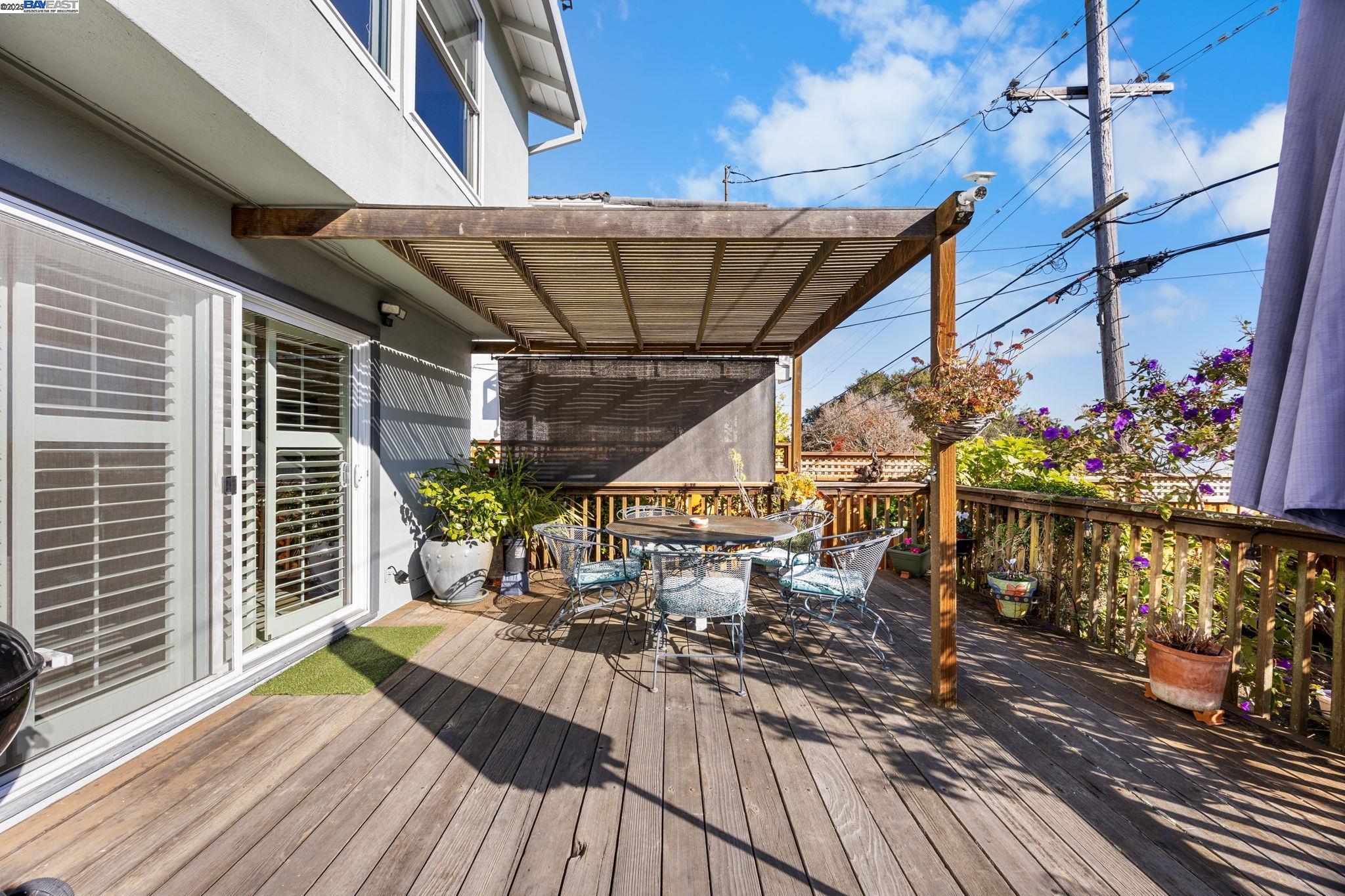 Detail Gallery Image 33 of 59 For 2461 Trenton Dr, San Bruno,  CA 94066 - 3 Beds | 2 Baths