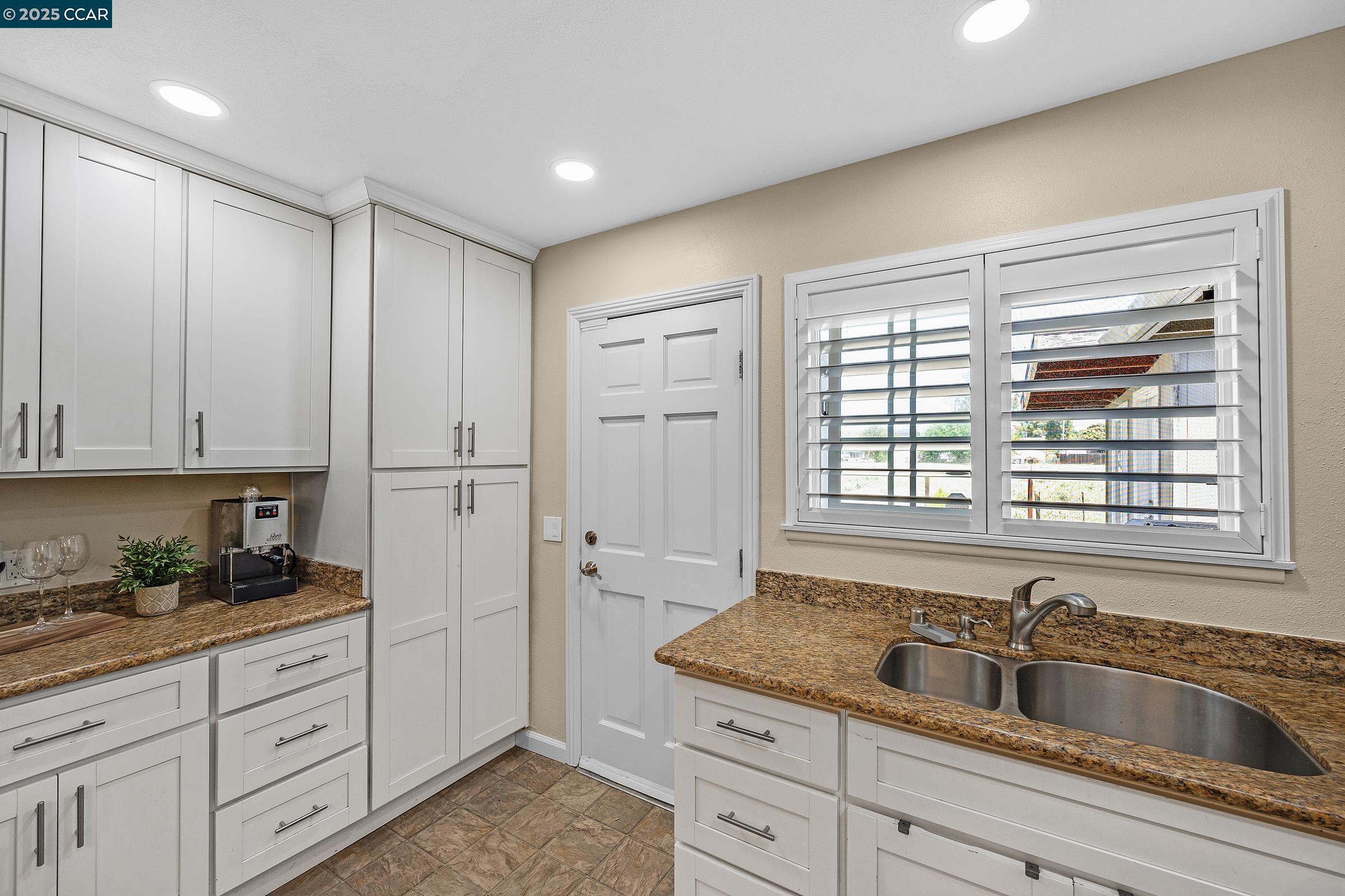 Detail Gallery Image 8 of 20 For 1173 Marigold Rd, Livermore,  CA 94551 - 2 Beds | 2 Baths