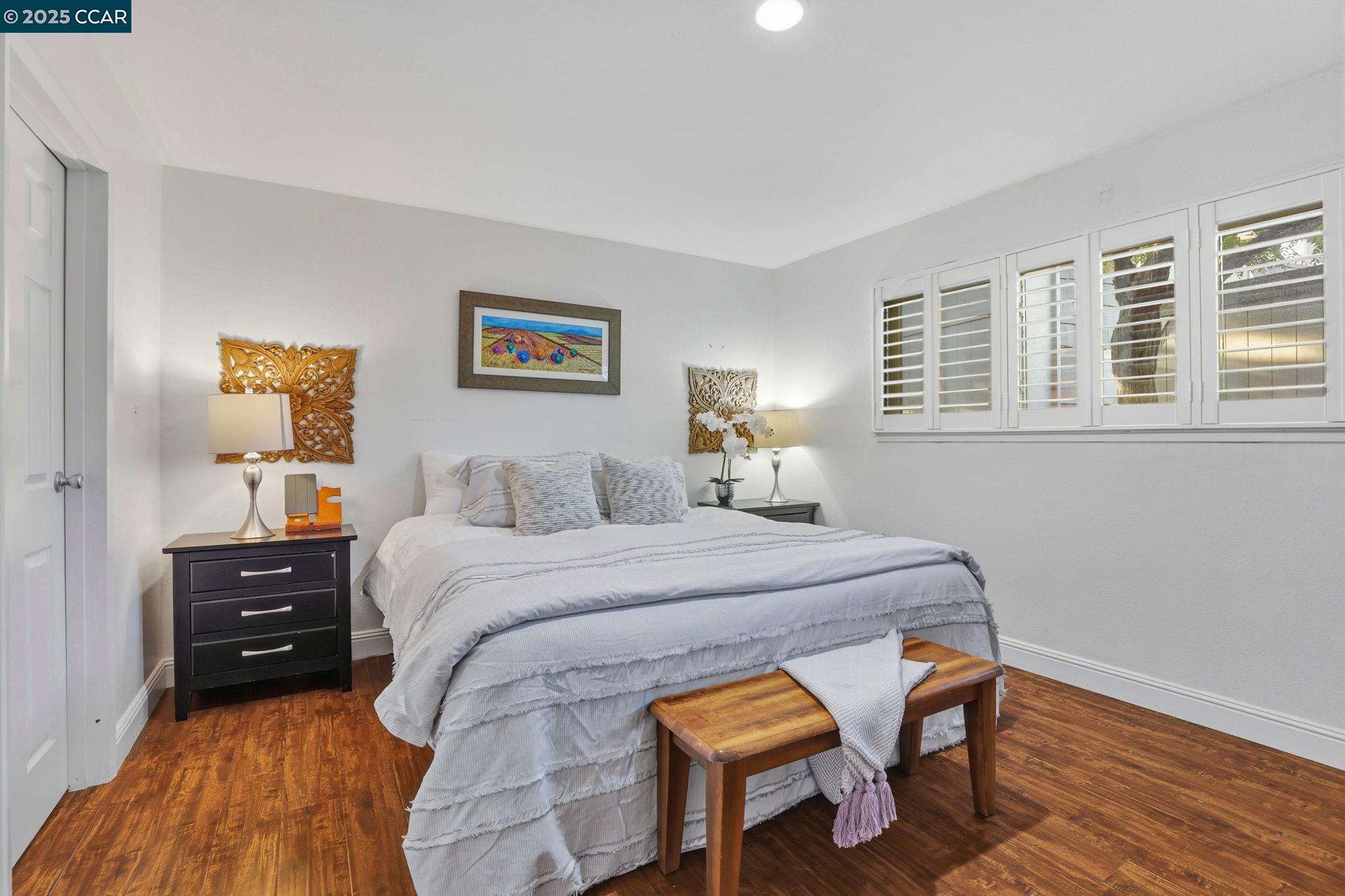 Photo #16: 41119098 Listing: Photo #16