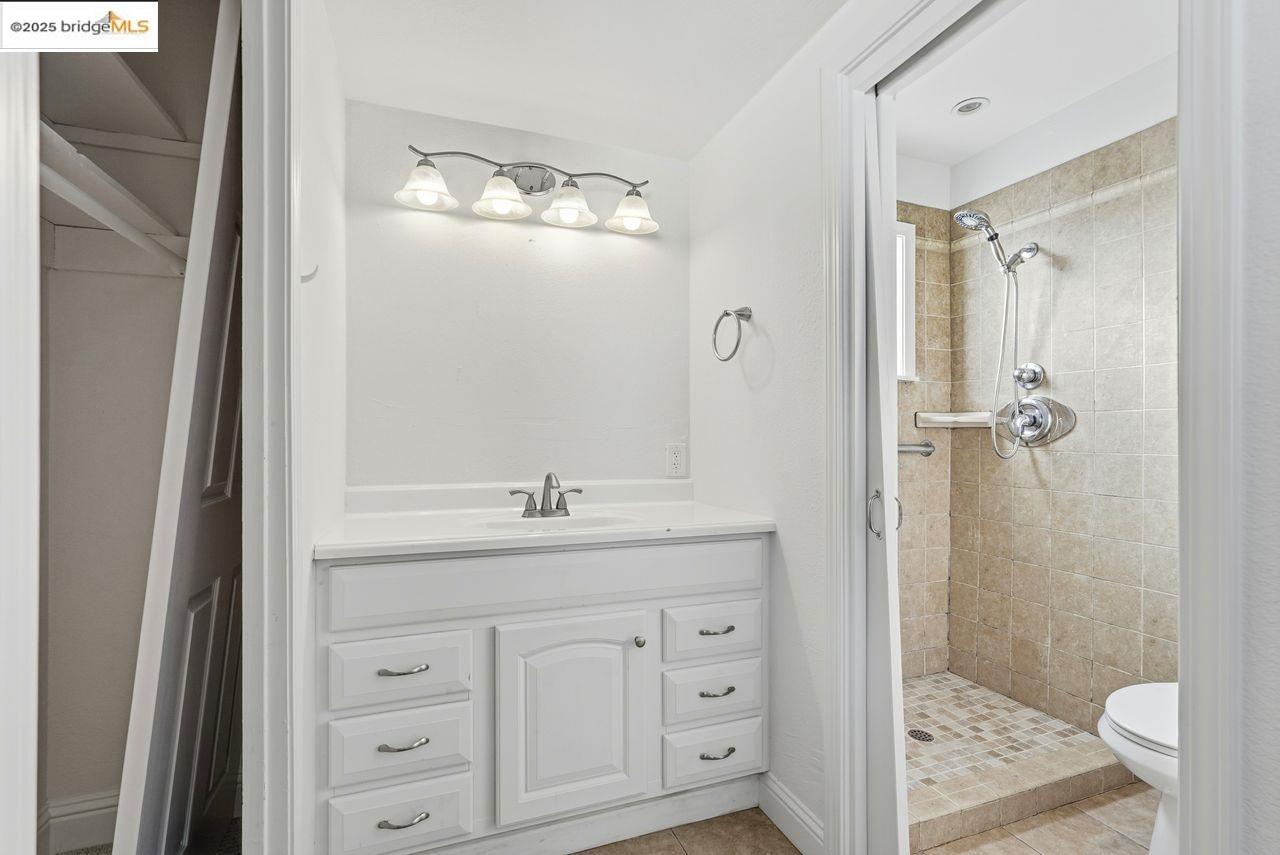 Detail Gallery Image 31 of 38 For 620 Chevy Chase Way, Hayward,  CA 94544 - 4 Beds | 2 Baths