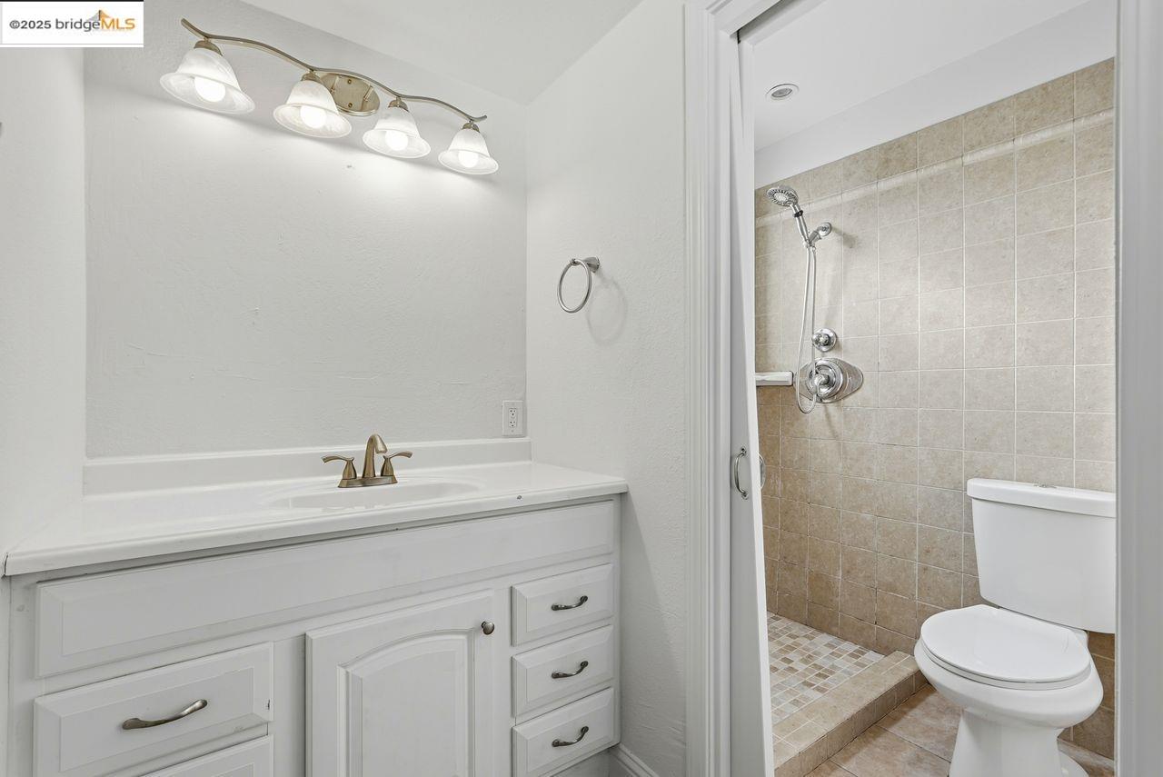Detail Gallery Image 32 of 38 For 620 Chevy Chase Way, Hayward,  CA 94544 - 4 Beds | 2 Baths