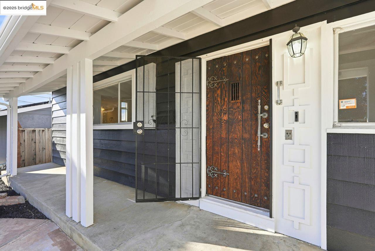 Detail Gallery Image 5 of 38 For 620 Chevy Chase Way, Hayward,  CA 94544 - 4 Beds | 2 Baths