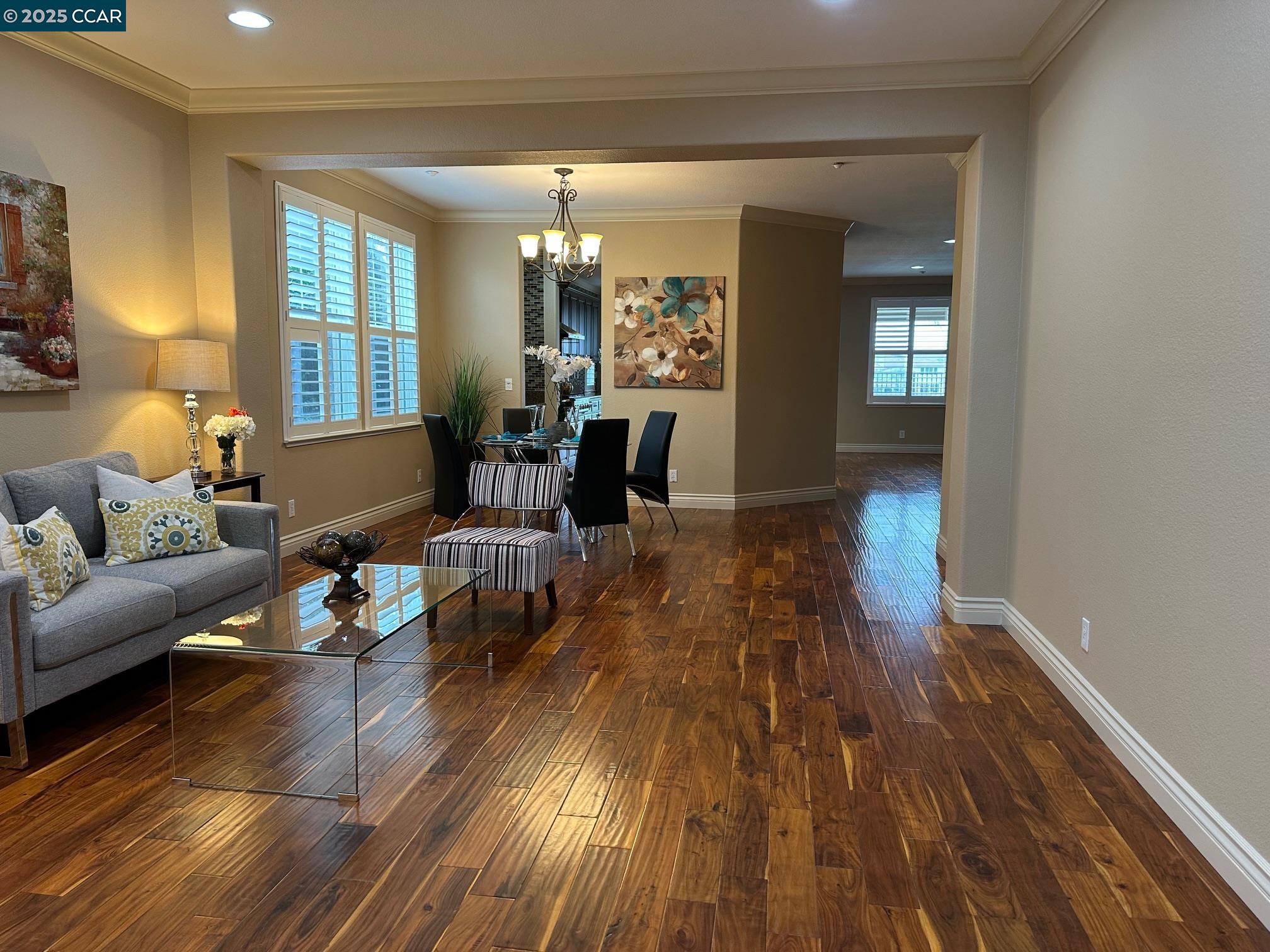 Detail Gallery Image 2 of 34 For 228 Mountain View Dr, Brentwood,  CA 94513 - 5 Beds | 3 Baths