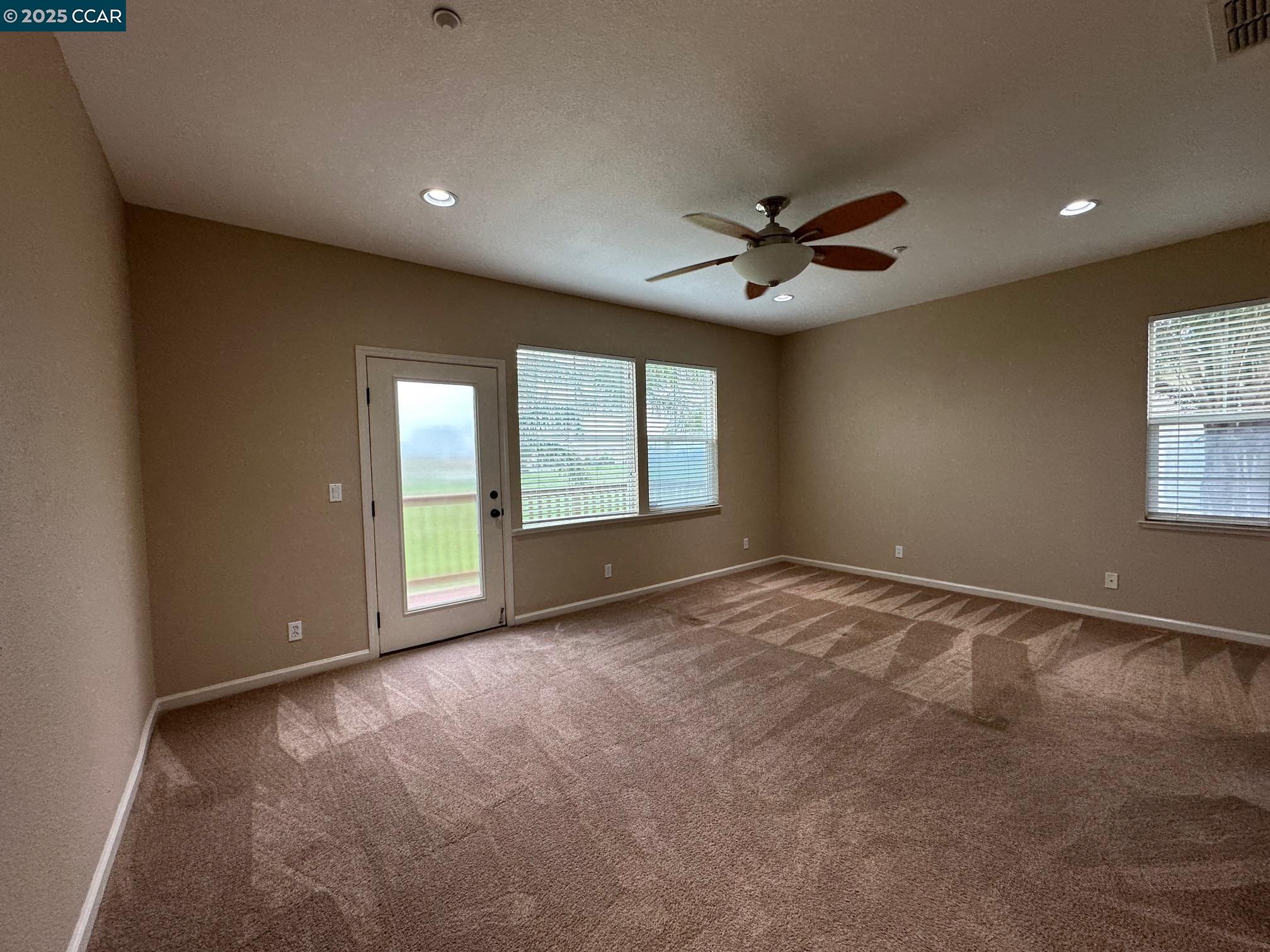 Detail Gallery Image 17 of 34 For 228 Mountain View Dr, Brentwood,  CA 94513 - 5 Beds | 3 Baths