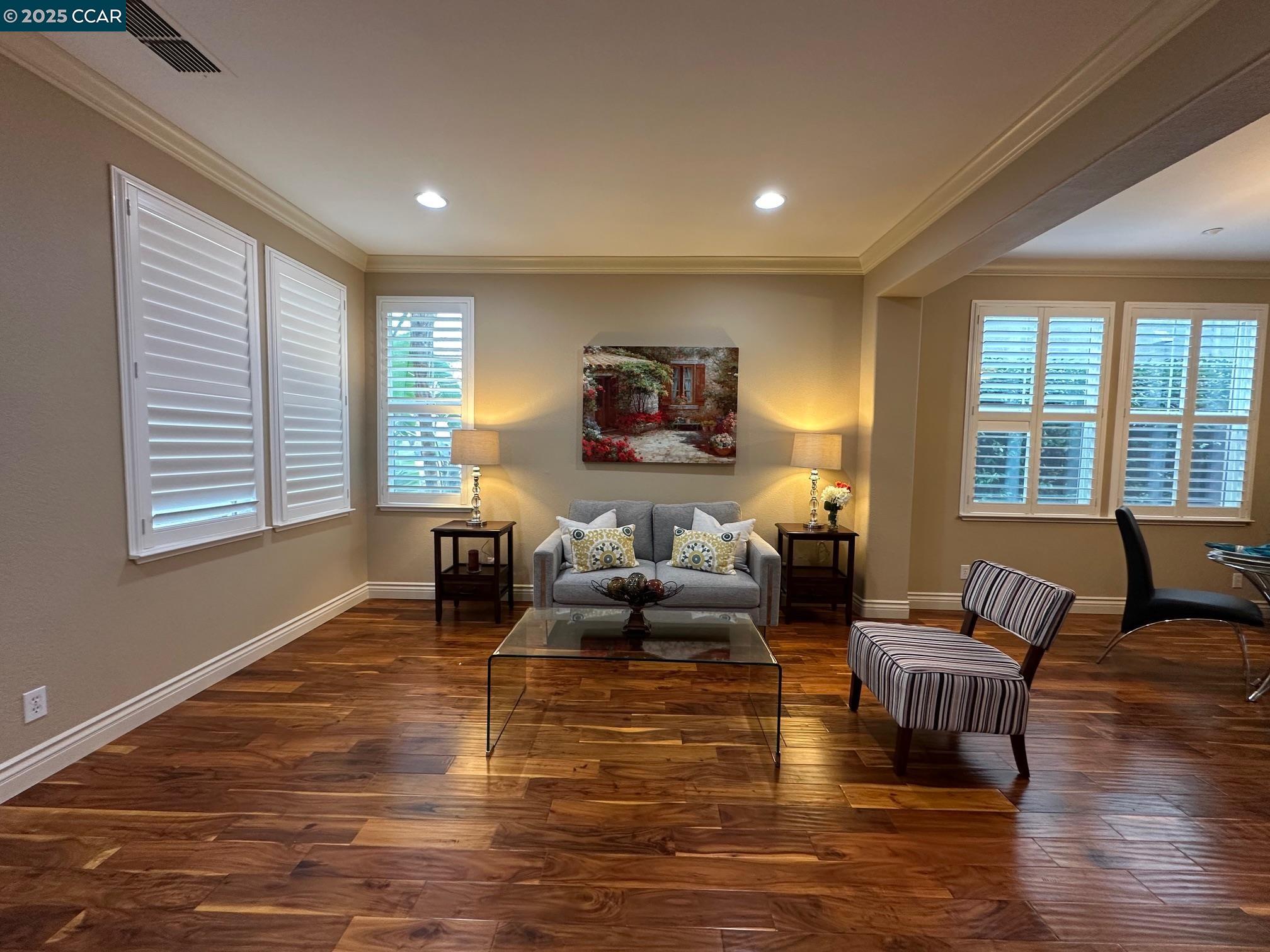 Detail Gallery Image 3 of 34 For 228 Mountain View Dr, Brentwood,  CA 94513 - 5 Beds | 3 Baths