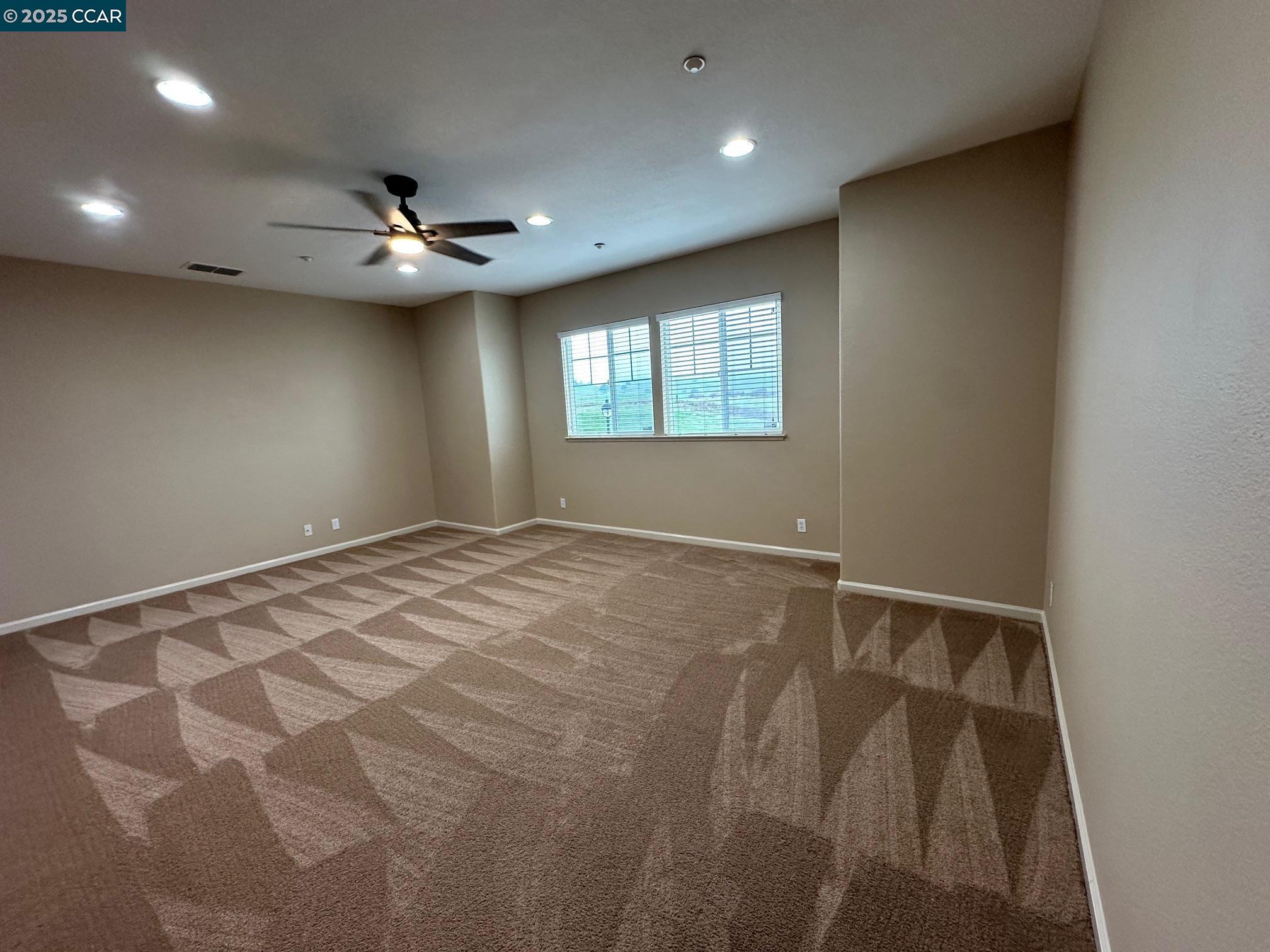 Detail Gallery Image 22 of 34 For 228 Mountain View Dr, Brentwood,  CA 94513 - 5 Beds | 3 Baths