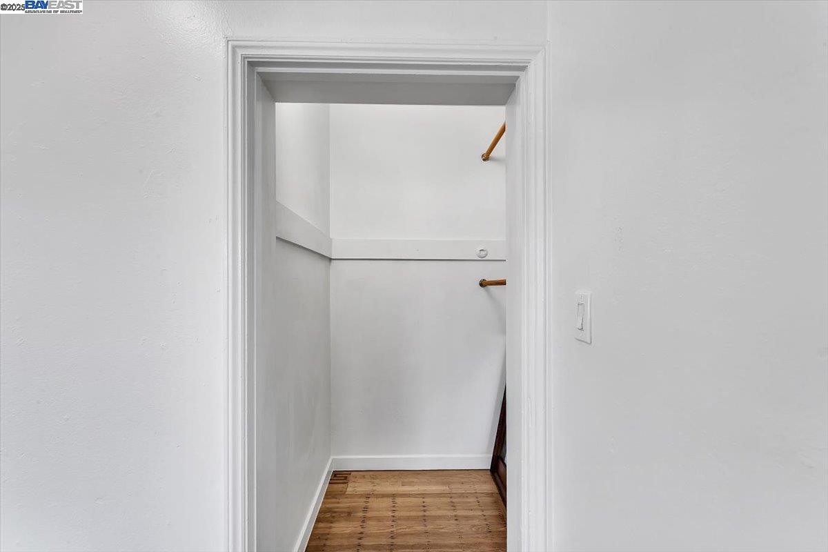 Detail Gallery Image 22 of 37 For 3300 Harrison St, Oakland,  CA 94611 - – Beds | – Baths