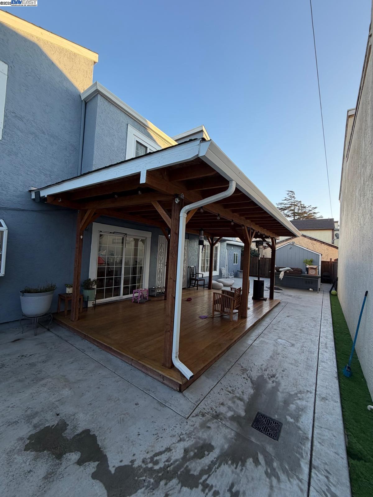 Detail Gallery Image 20 of 20 For 250 S 47th St, Richmond,  CA 94804 - 3 Beds | 2/1 Baths